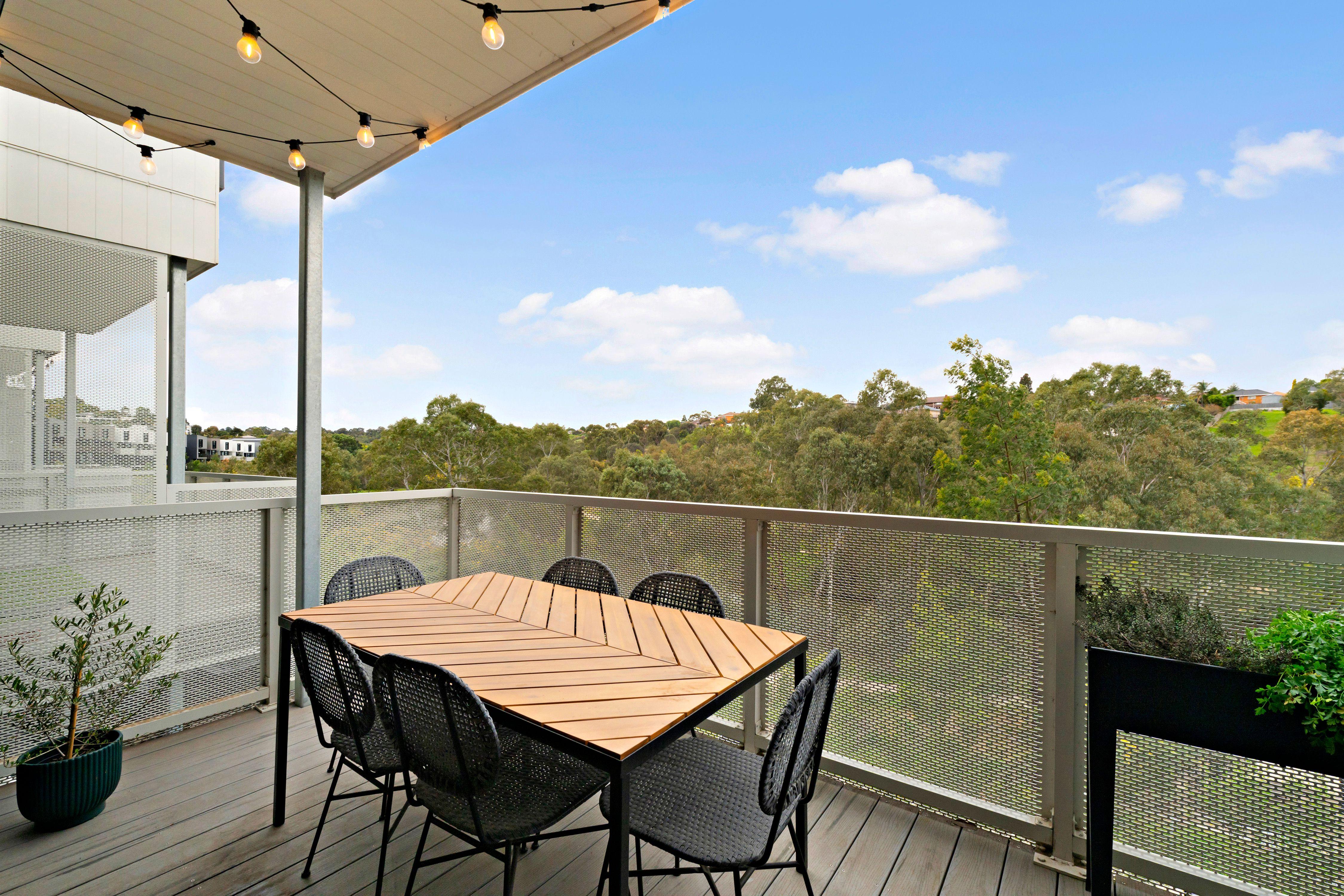 Townhouse for Sale: Sunshine North, VIC 3020, VIC, 3020