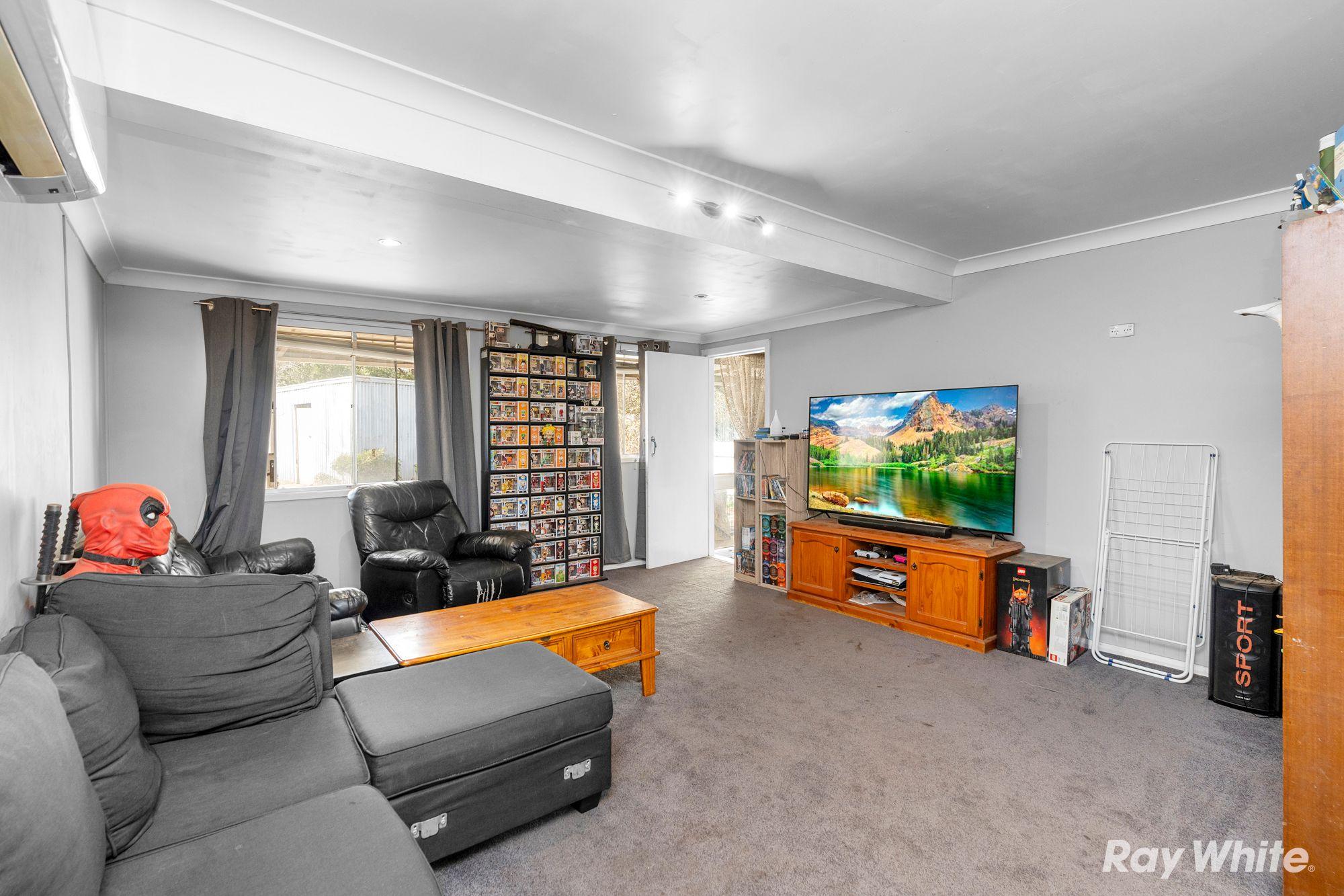 House for Sale: Junee, NSW 2663, NSW, 2663