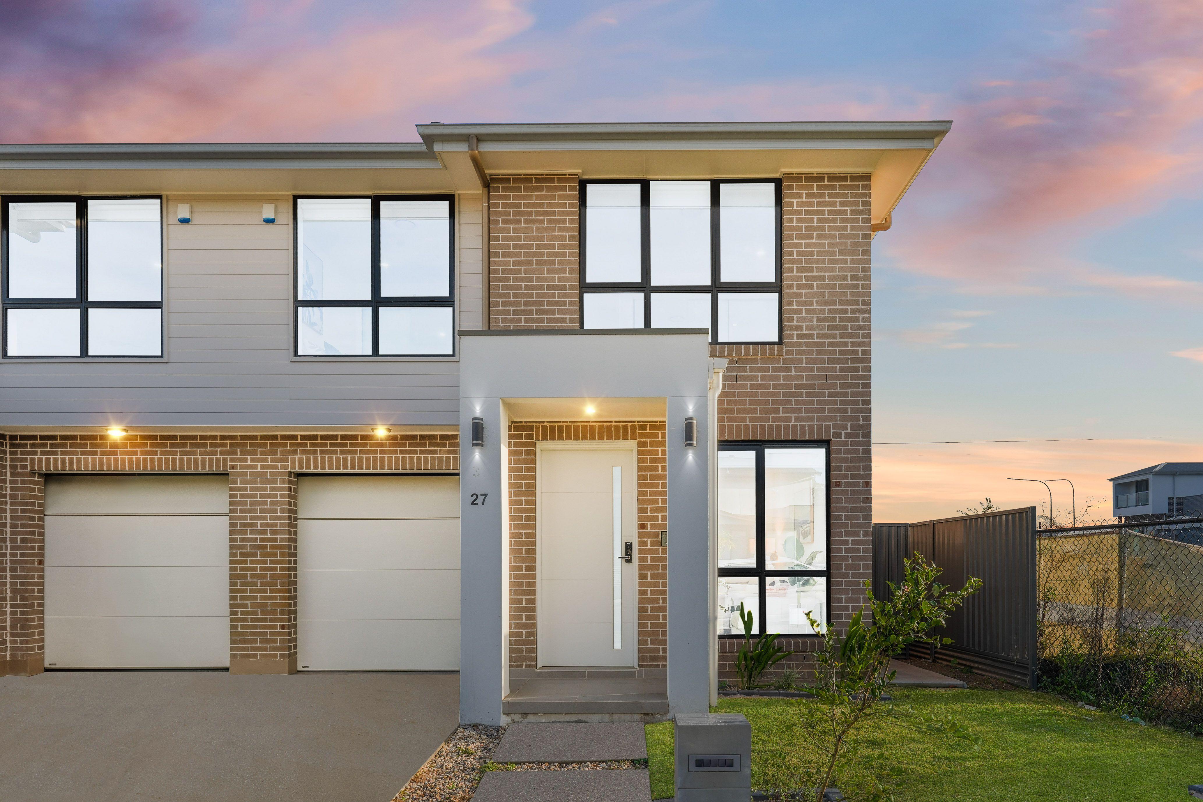 Prop-GPT: Townhouse: NSW Riverstone, NSW 2765 Home For Sale
