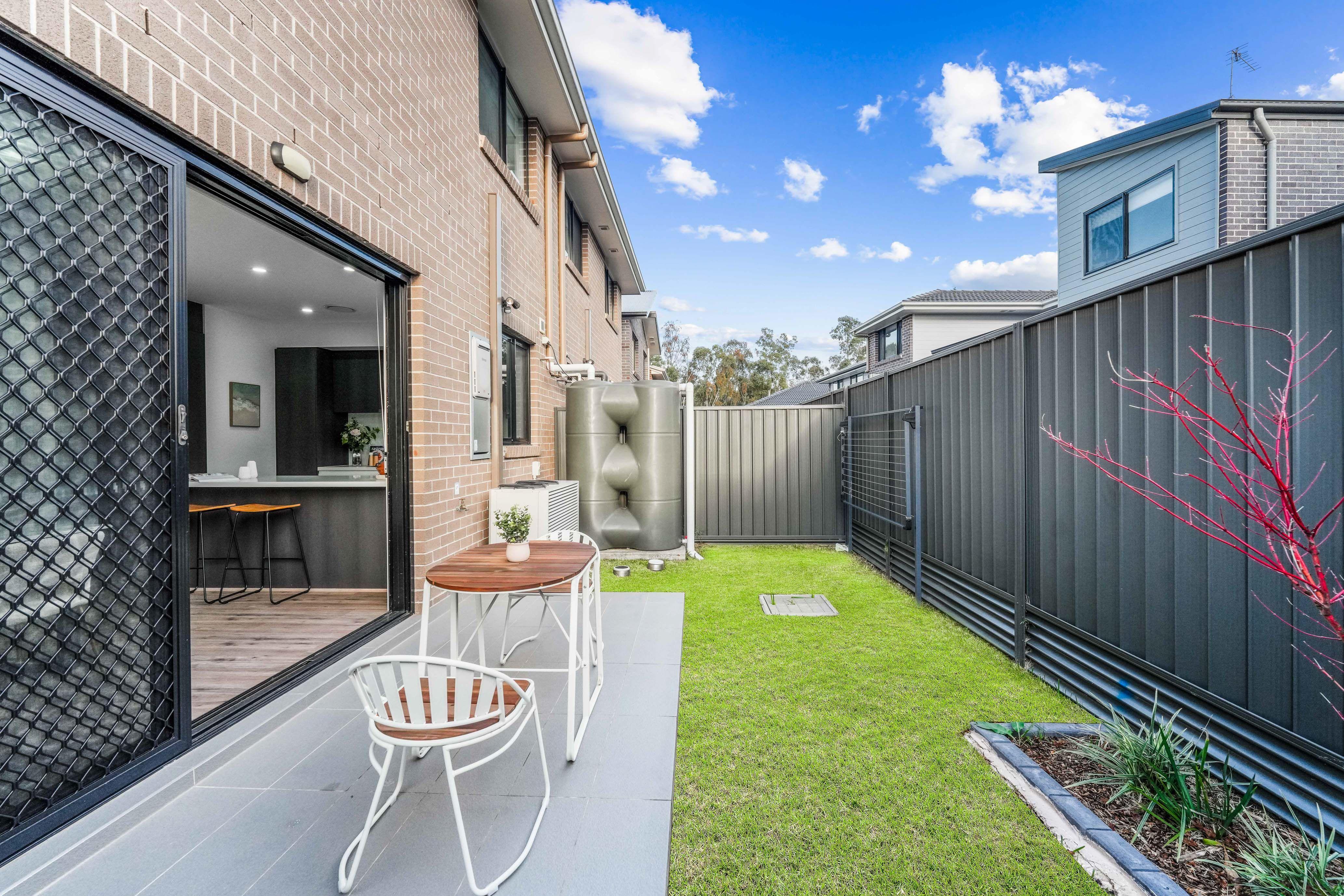 Townhouse for Sale: Riverstone, NSW 2765, NSW, 2765