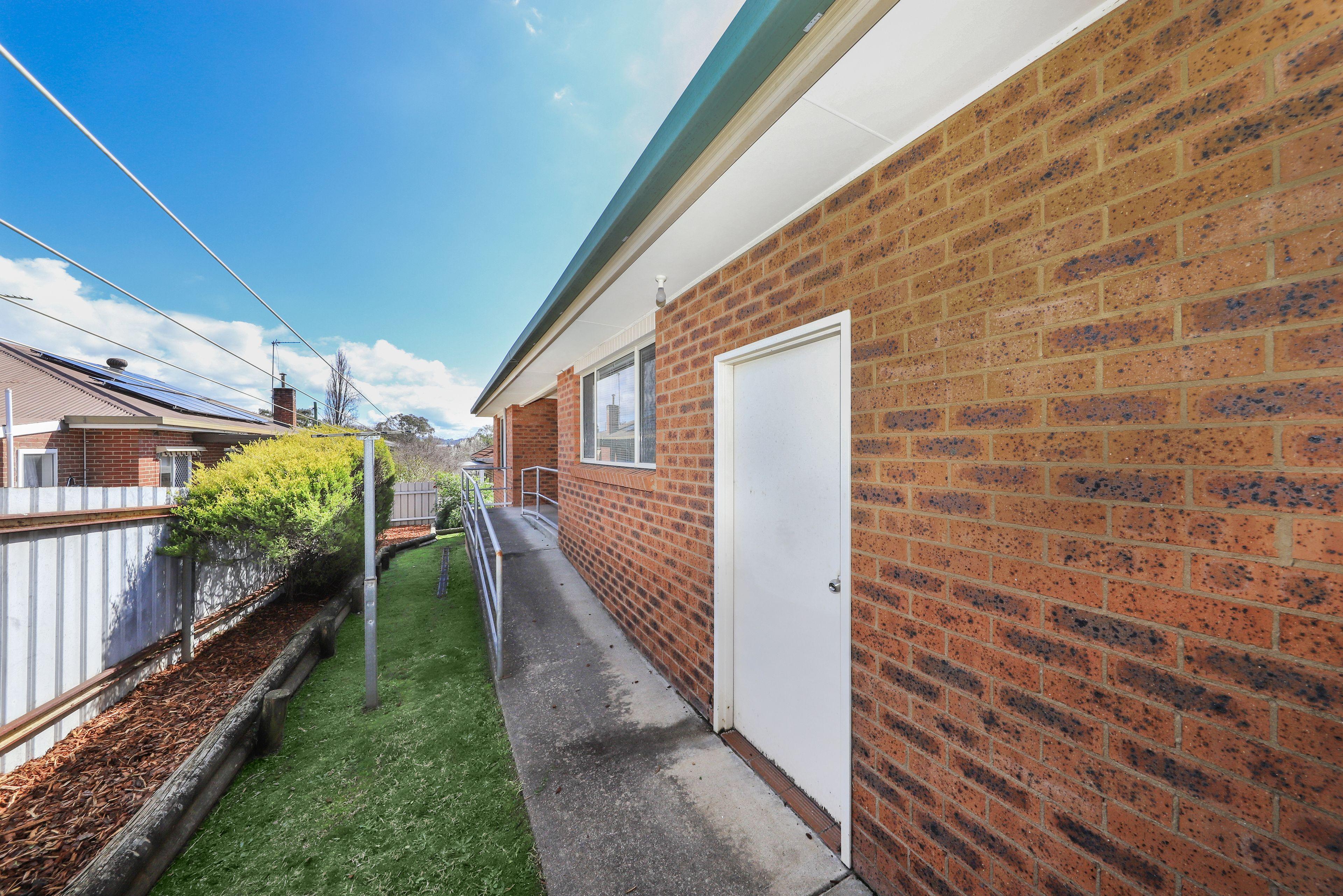 Unit for Sale: Tumut, NSW 2720, NSW, 2720