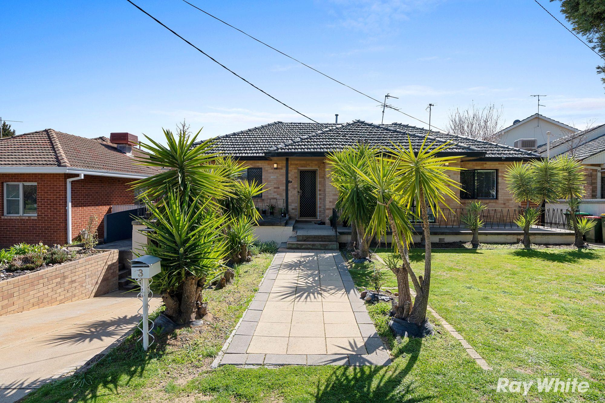 Prop-GPT: House: NSW Tolland, NSW 2650 Home For Sale