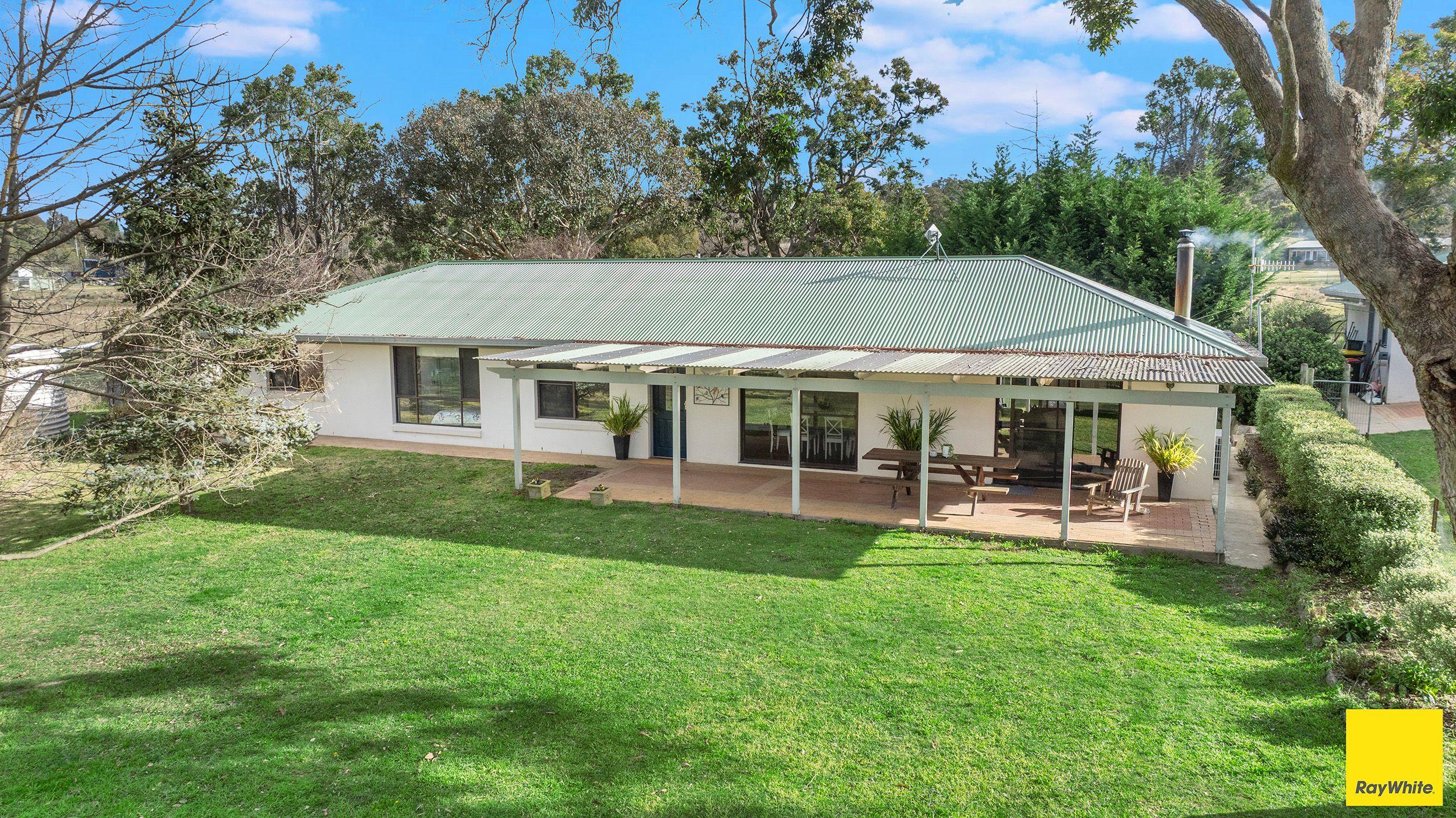 Prop-GPT: House: NSW East Armidale, NSW 2350 Home For Sale