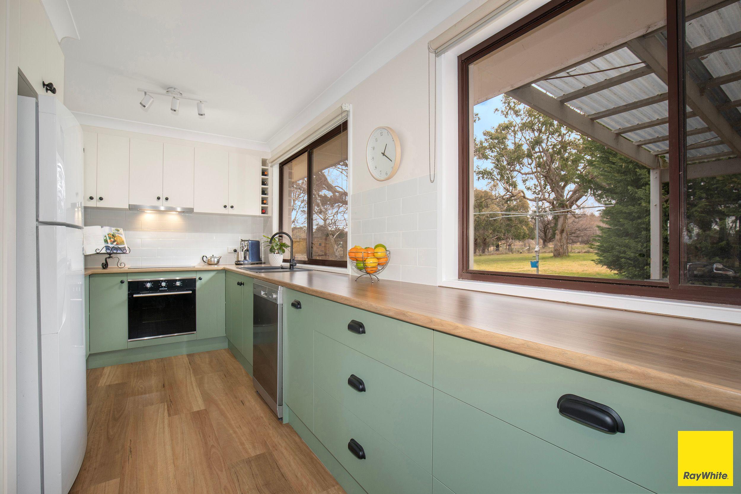 House for Sale: East Armidale, NSW 2350, NSW, 2350