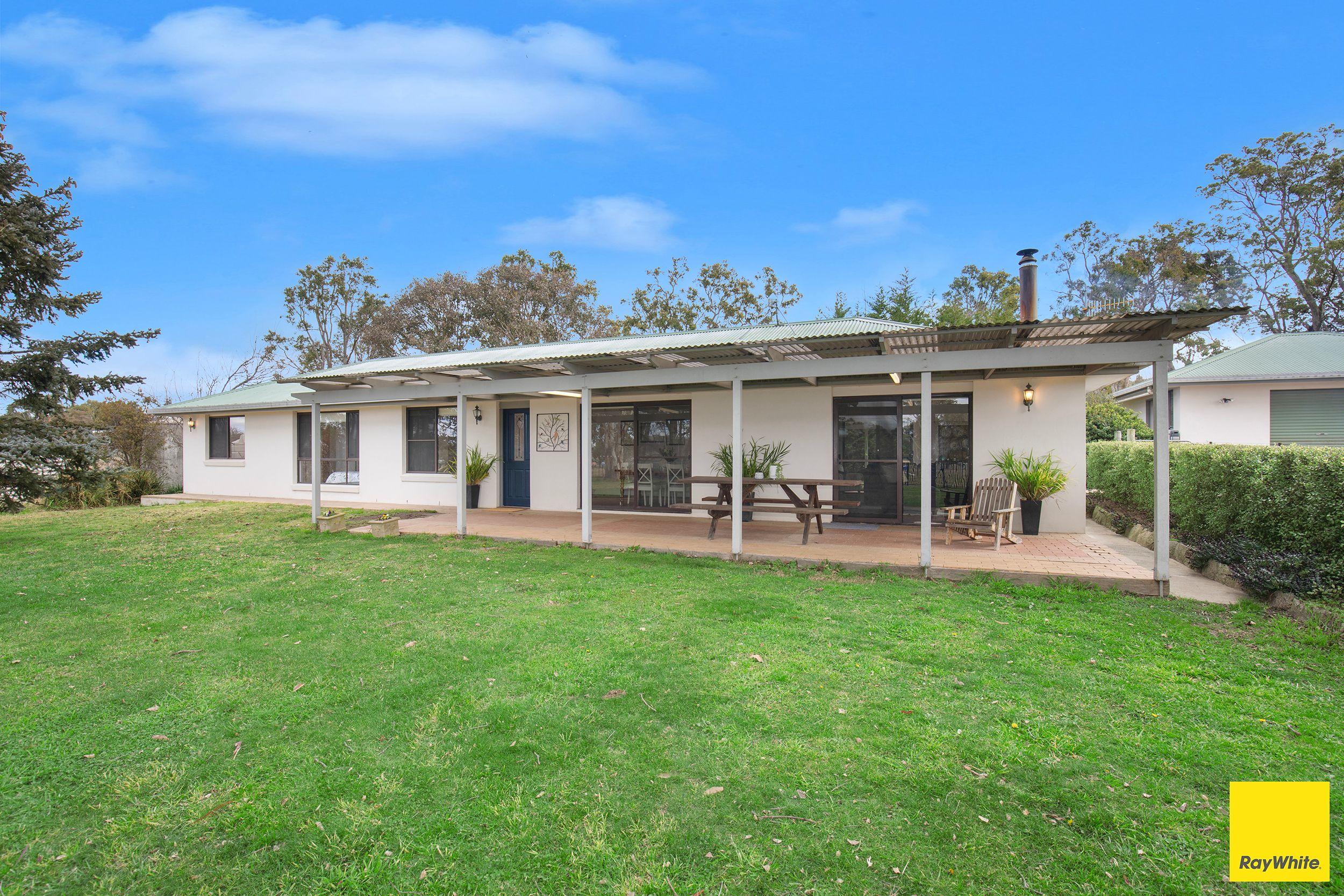 House for Sale: East Armidale, NSW 2350, NSW, 2350