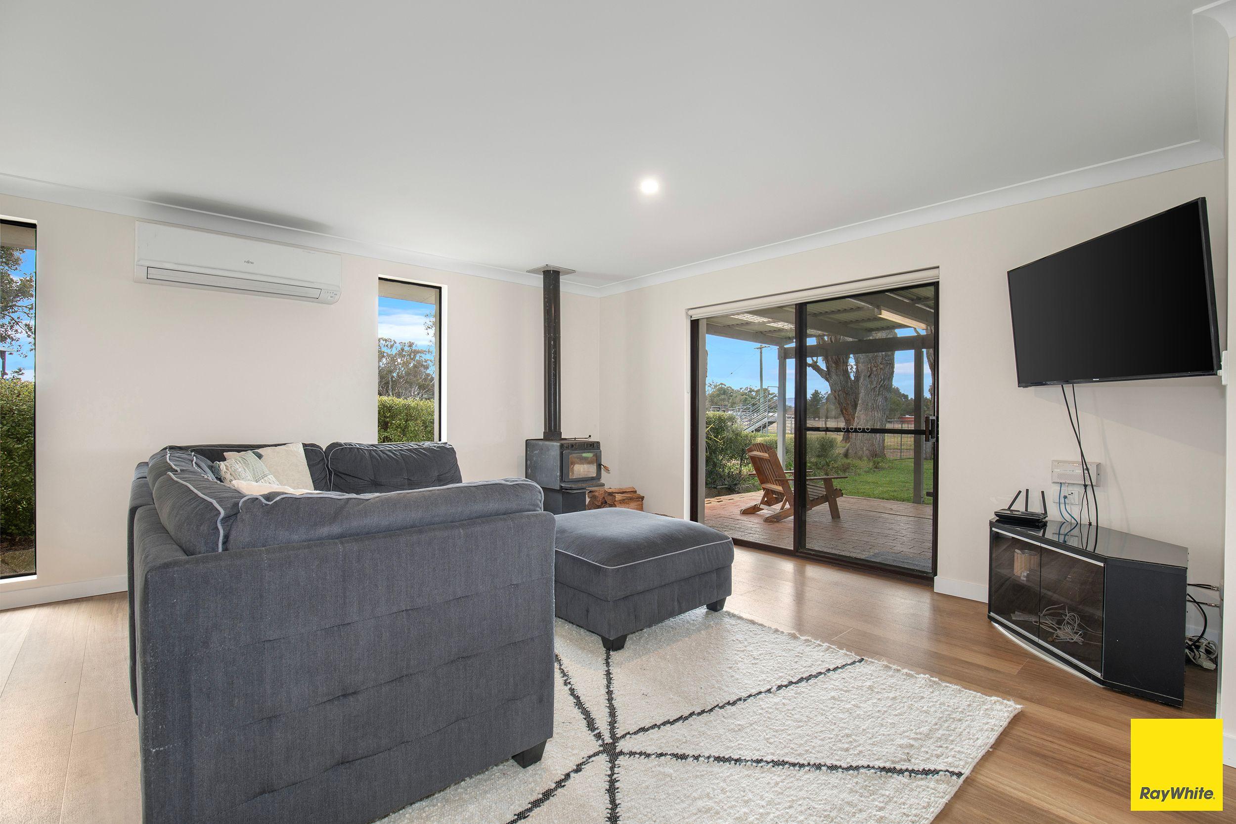 House for Sale: East Armidale, NSW 2350, NSW, 2350