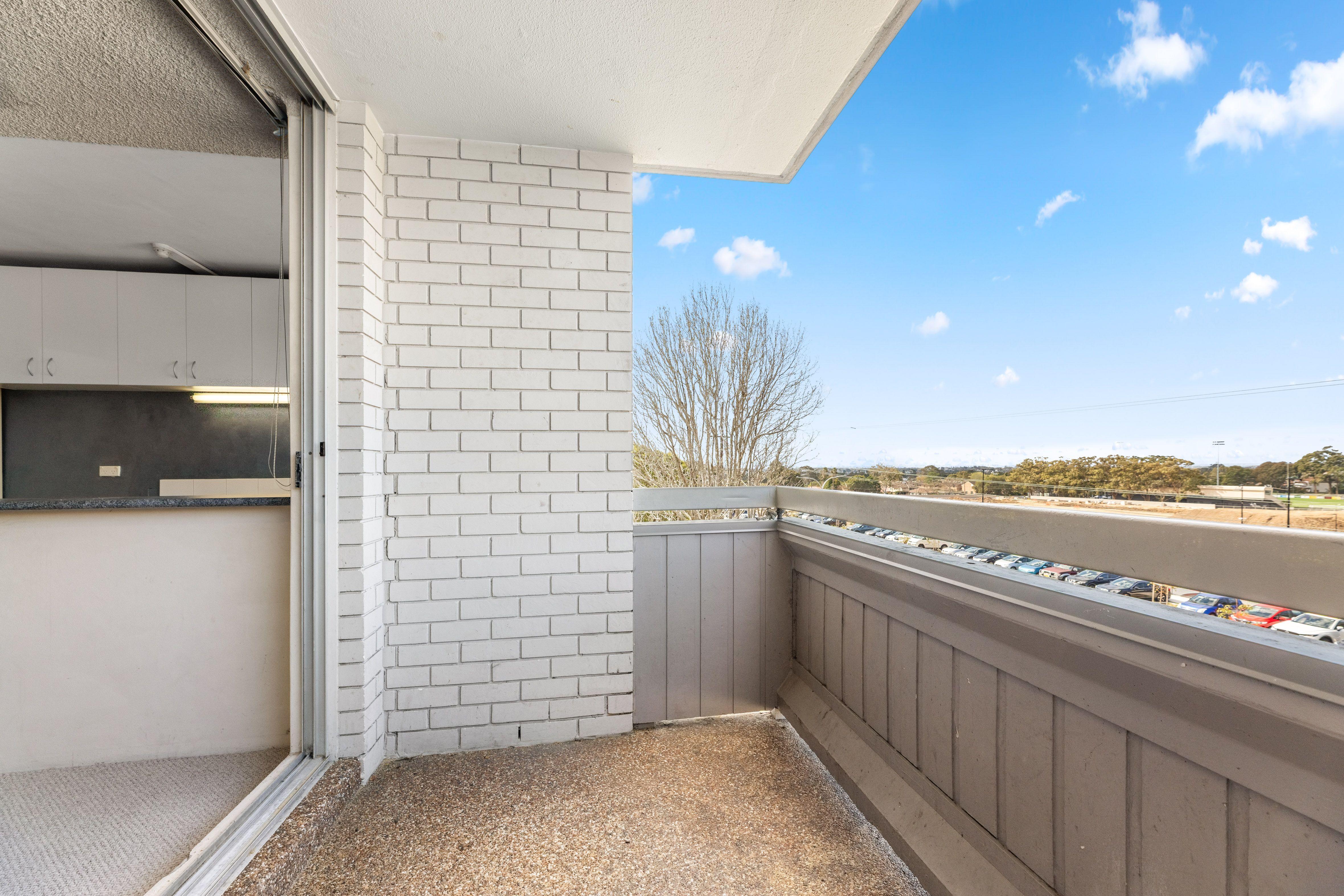 Prop-GPT: Apartment: NSW Miranda, NSW 2228 Home For Sale