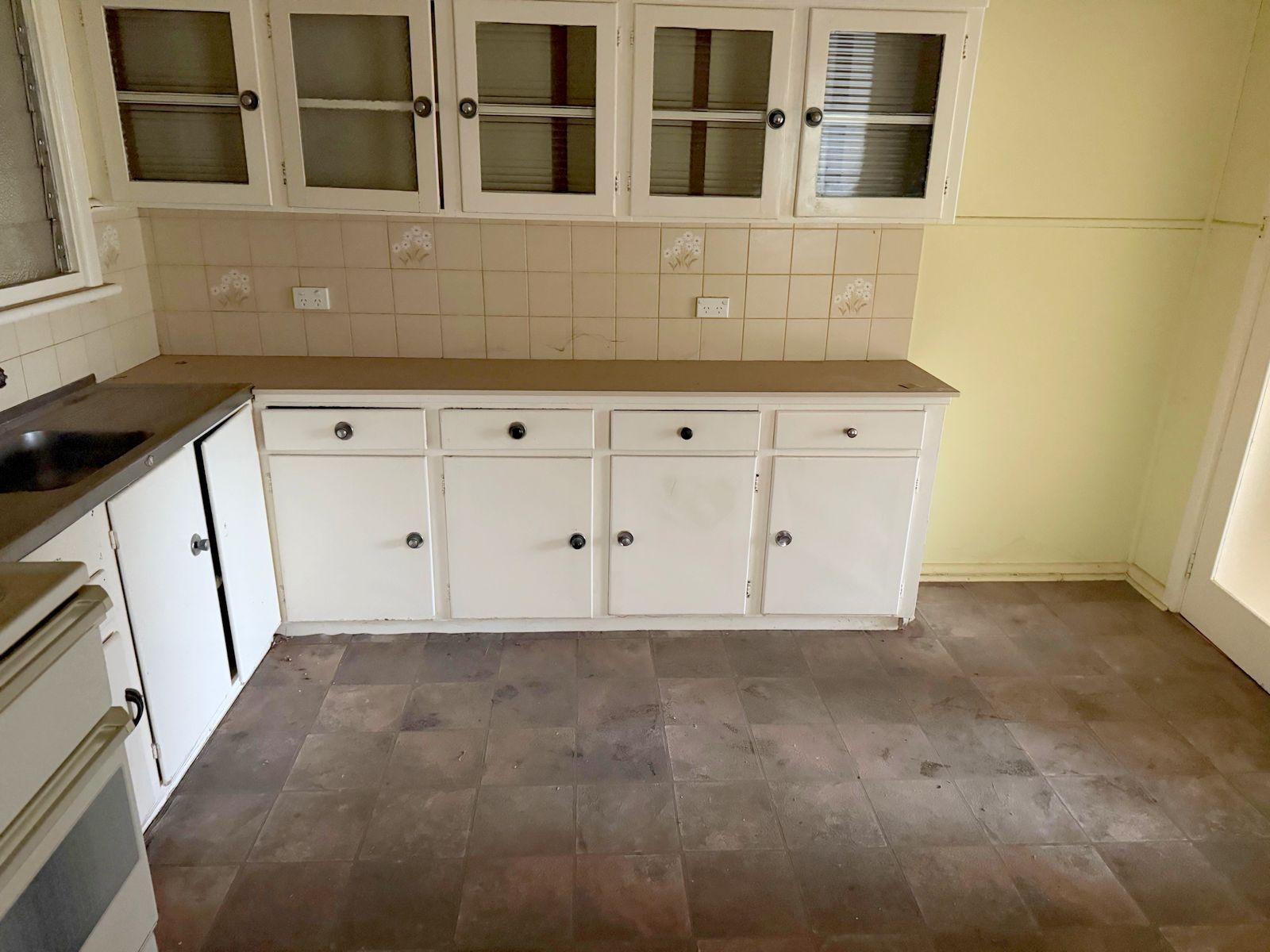 House for Sale: Moree, NSW 2400, NSW, 2400