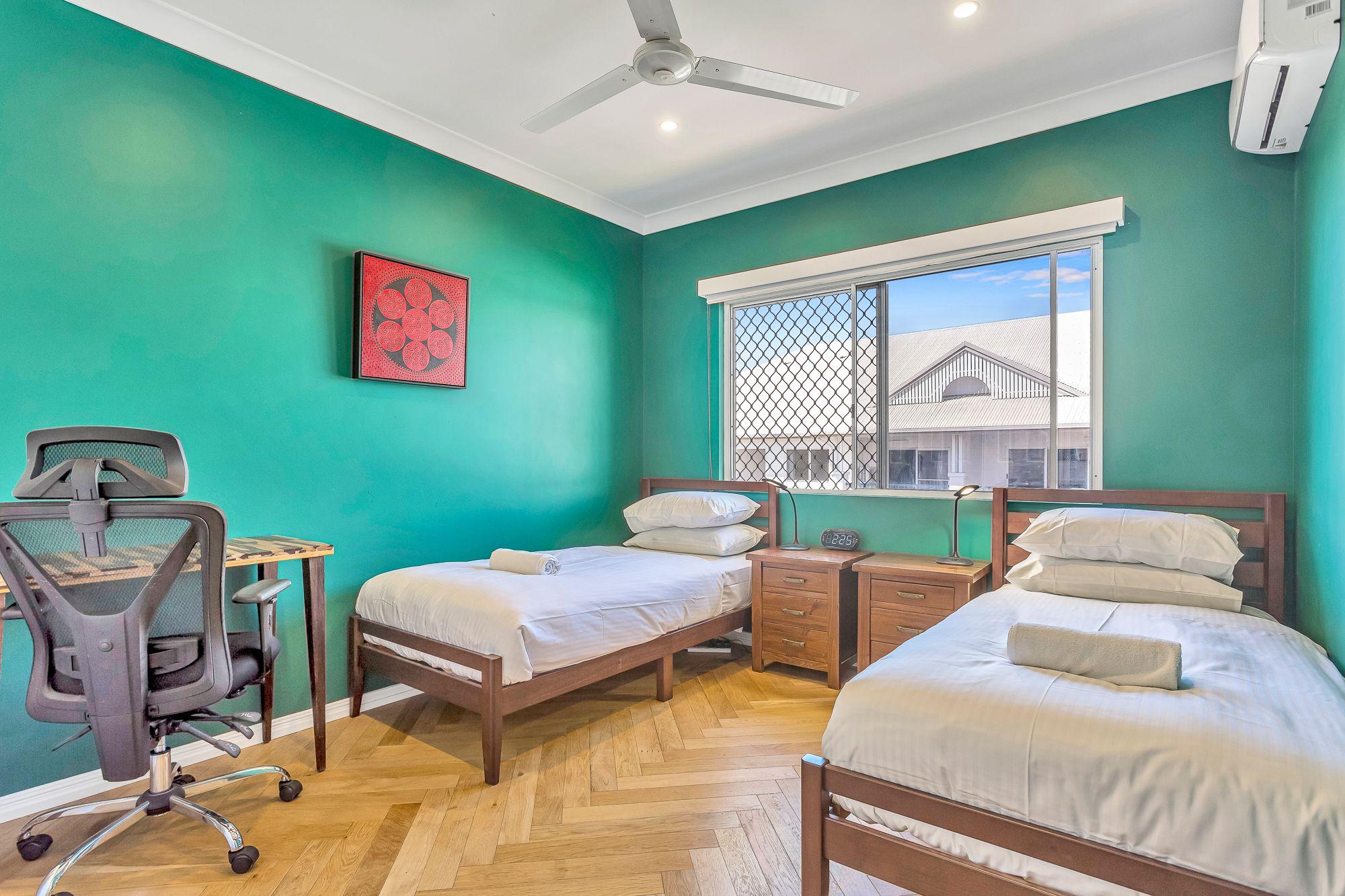 Unit for Sale: Mooroobool, QLD 4870, QLD, 4870