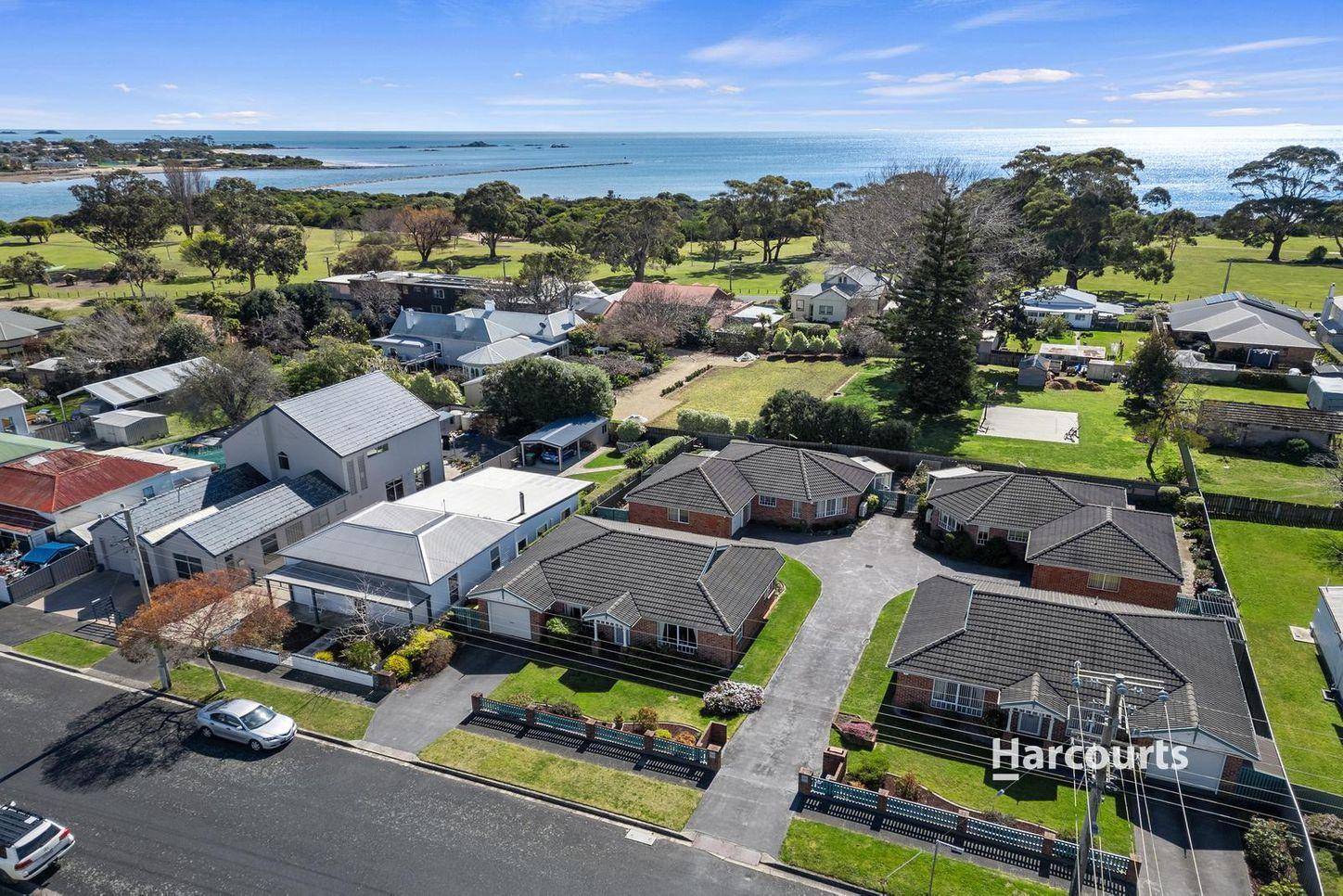 Prop-GPT: House: TAS Ulverstone, TAS 7315 Tasmania 7315