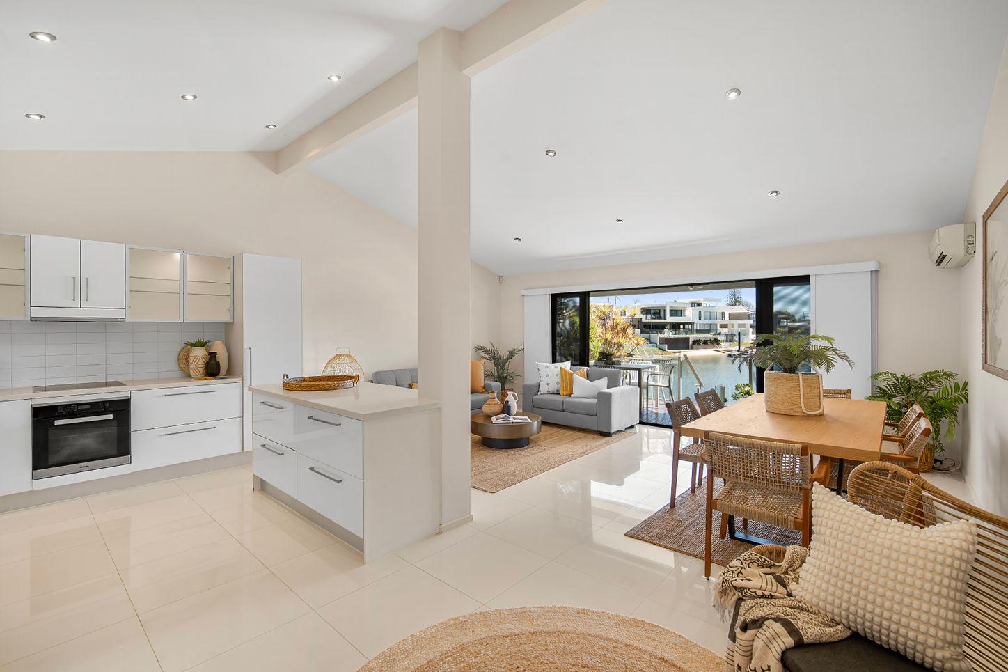 Property for Sale: Broadbeach Waters, QLD 4218, QLD, 4218