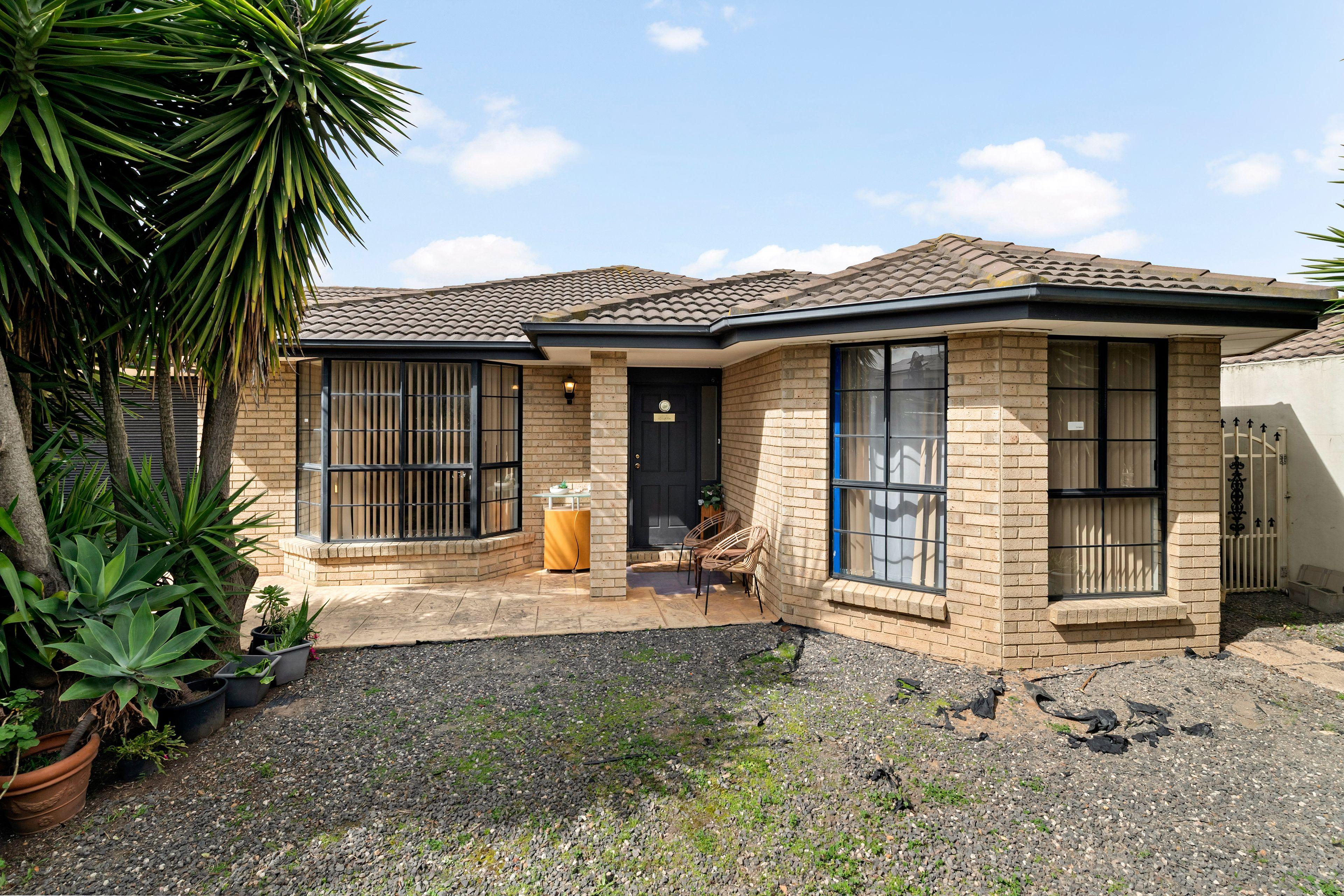 Prop-GPT: House: VIC Broadmeadows, VIC 3047 Home For Sale
