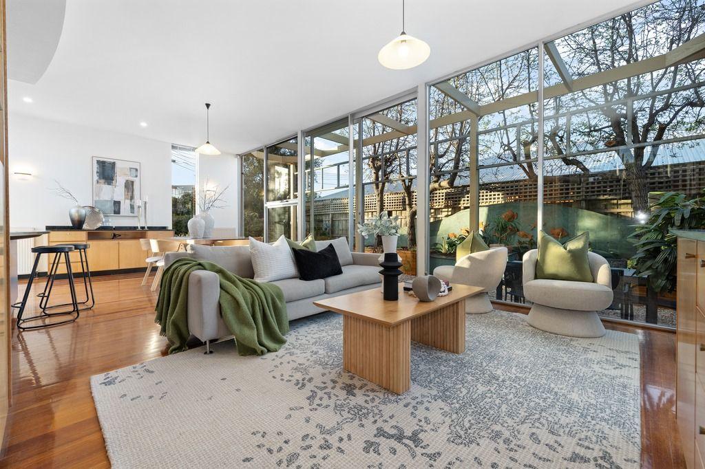 Prop-GPT: House: VIC Mordialloc, VIC 3195 Home For Sale