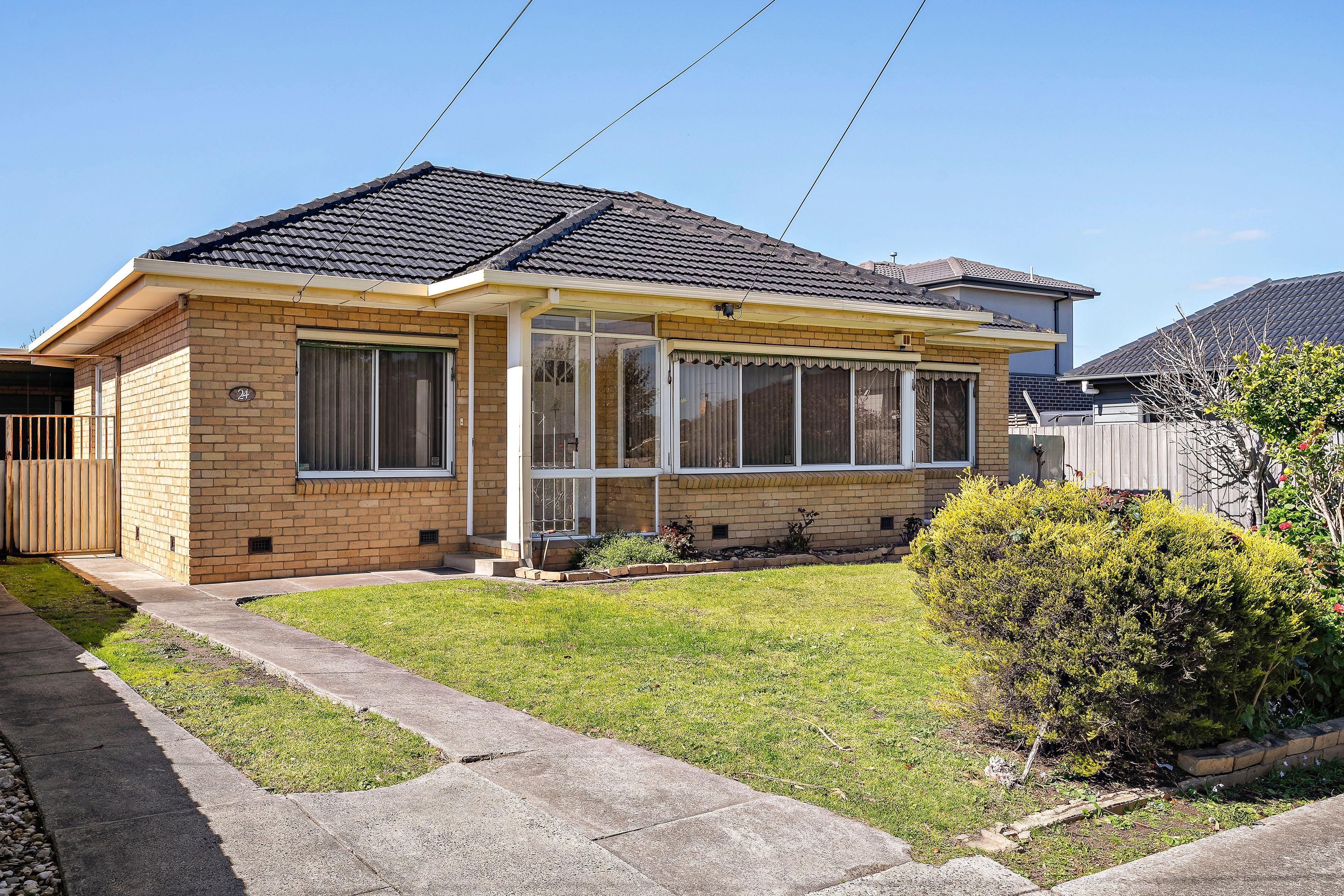 Prop-GPT: House: VIC Fawkner, VIC 3060 Home For Sale