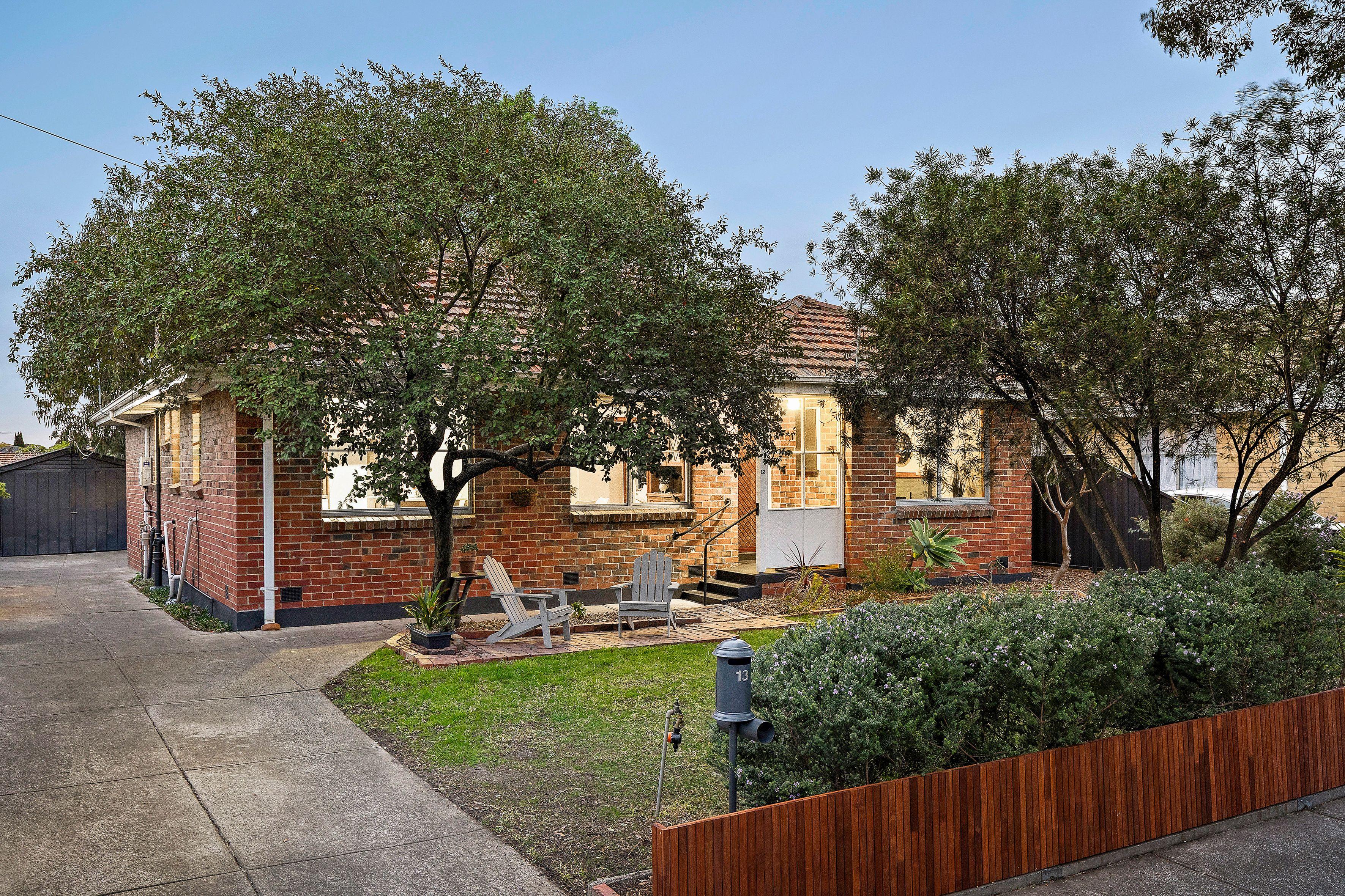 Prop-GPT: House: VIC Fawkner, VIC 3060 Home For Sale
