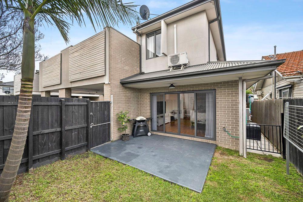 Townhouse for Sale: Glenroy, VIC 3046, VIC, 3046