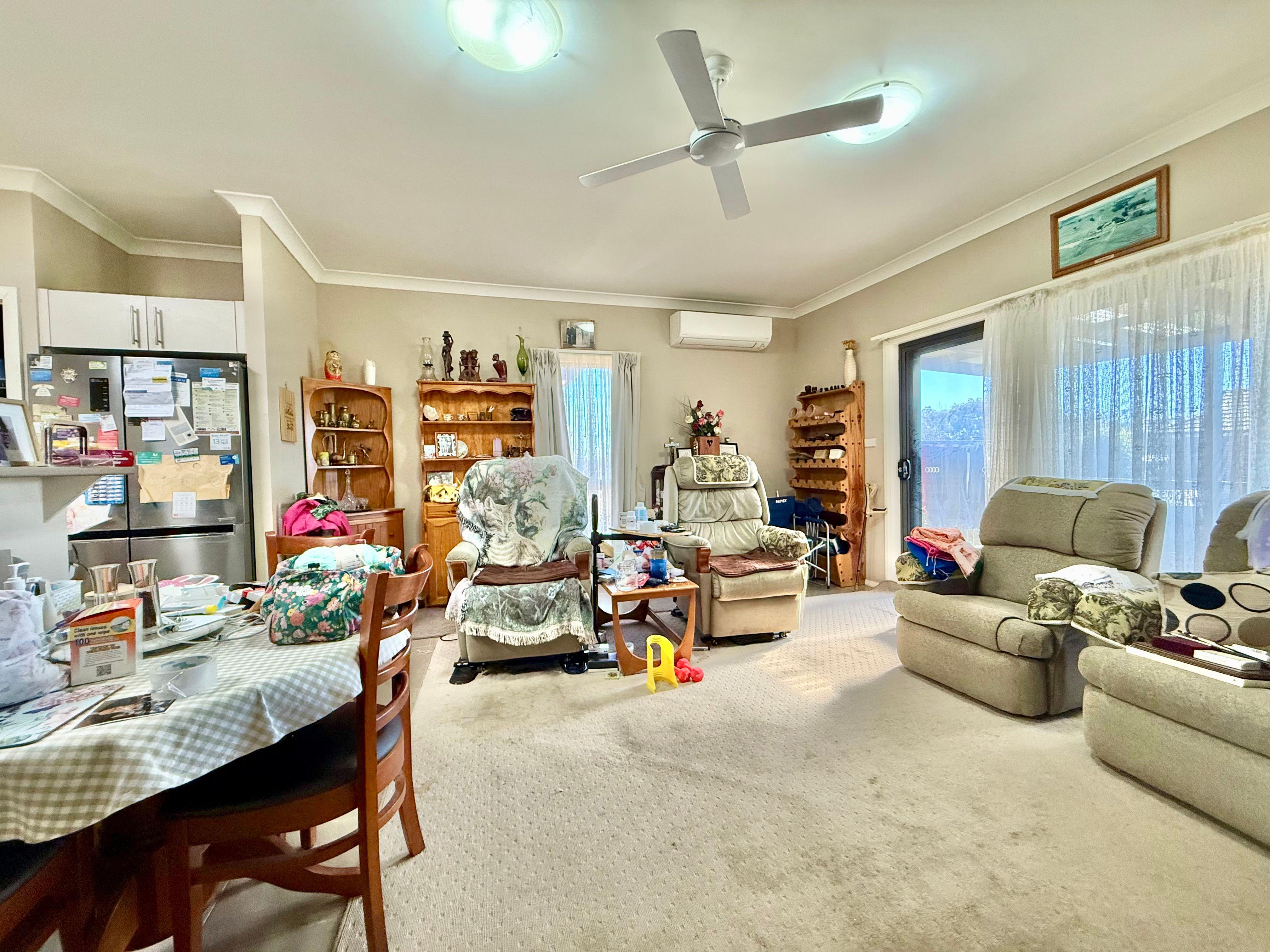 House for Sale: Young, NSW 2594, NSW, 2594
