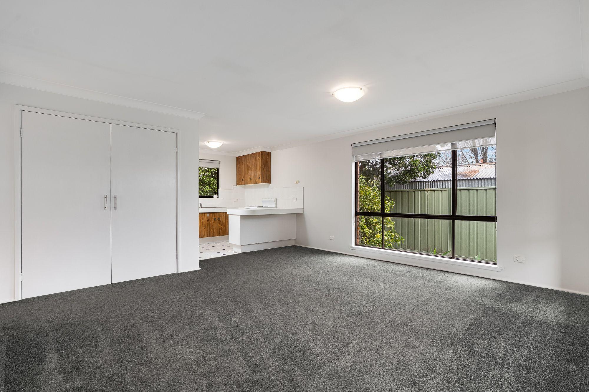 Villa for Sale: Orange, NSW 2800, NSW, 2800