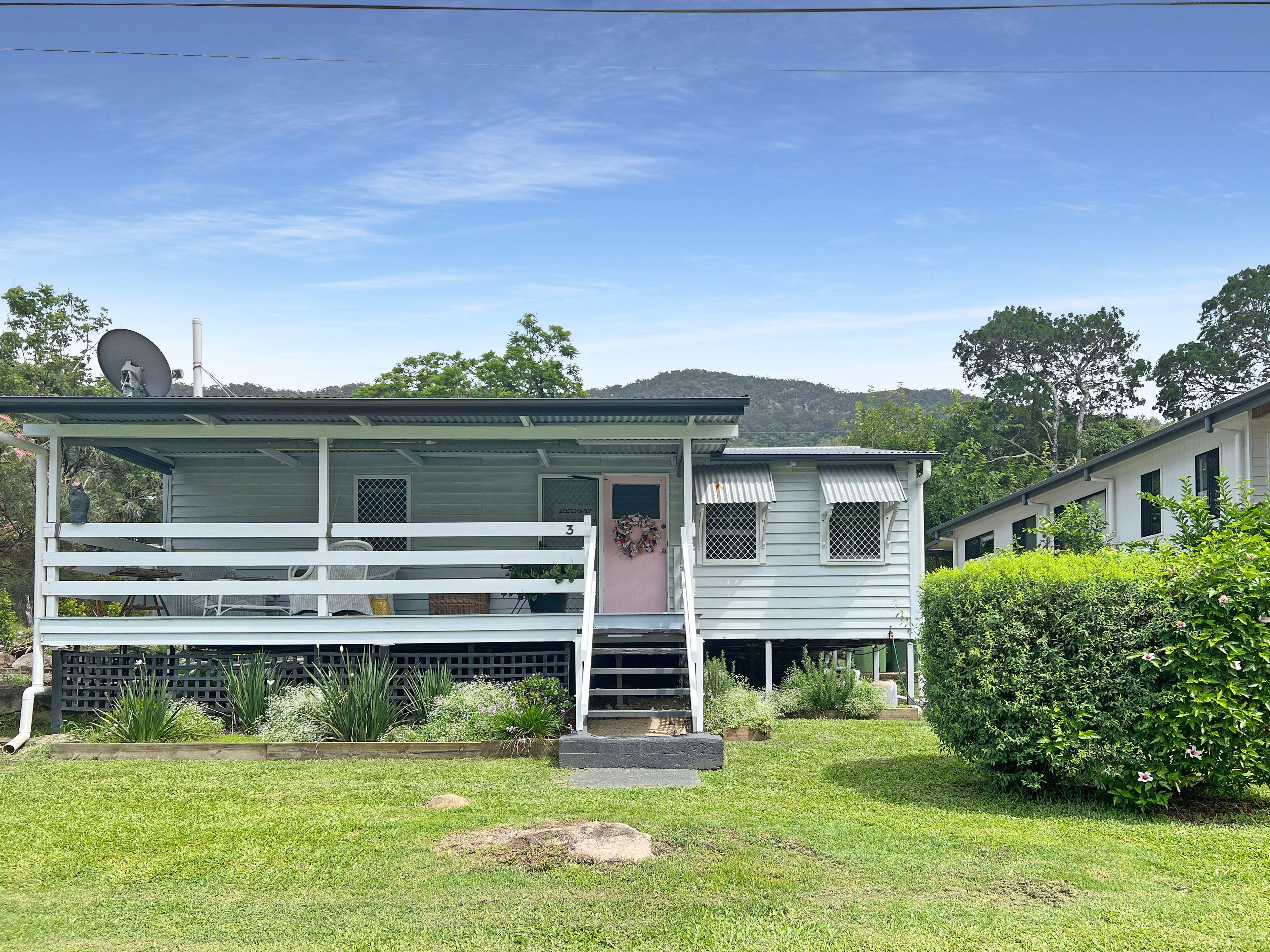 Prop-GPT: House: QLD Somerset Dam, QLD 4312 Home For Sale