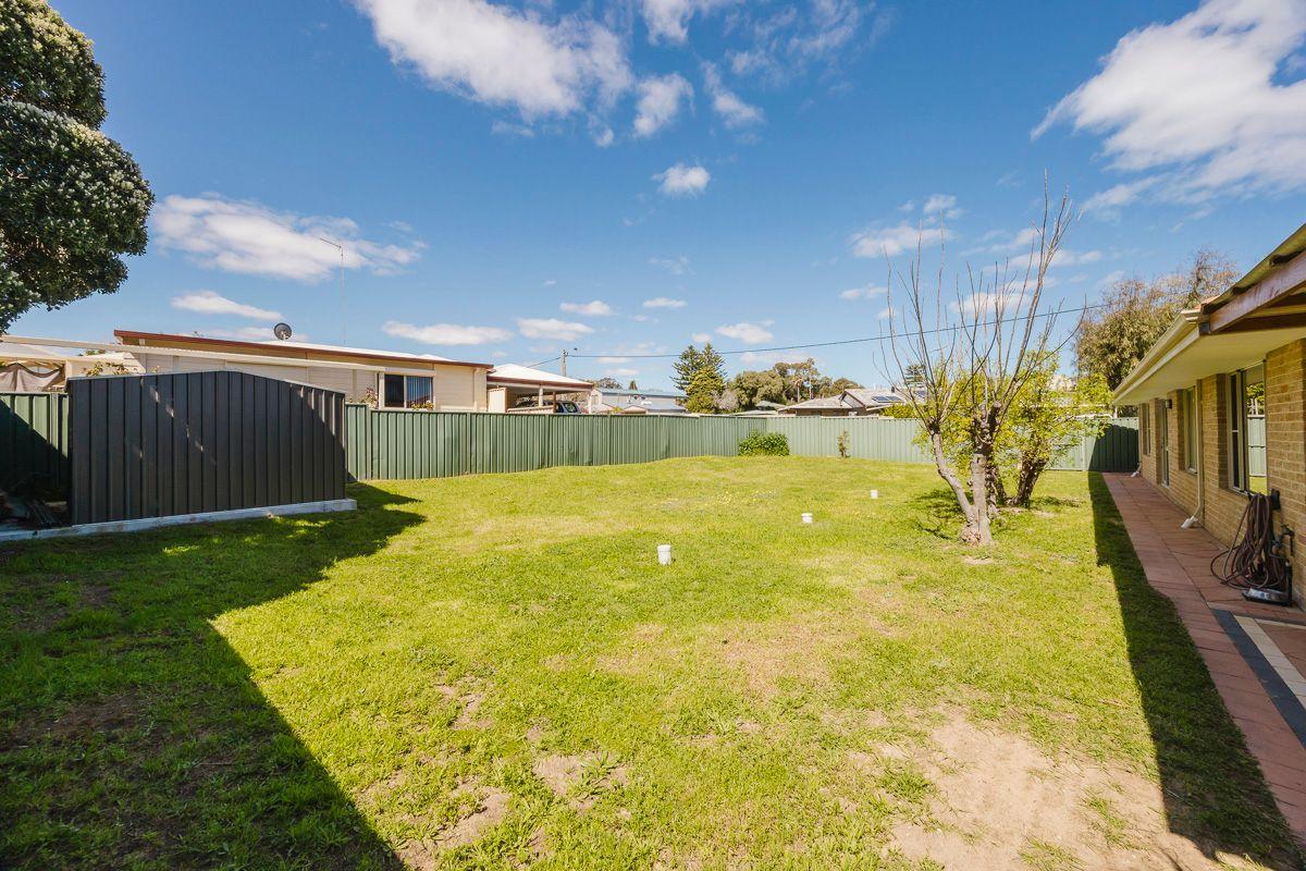 House for Sale: Yanchep, WA 6035, WA, 6035
