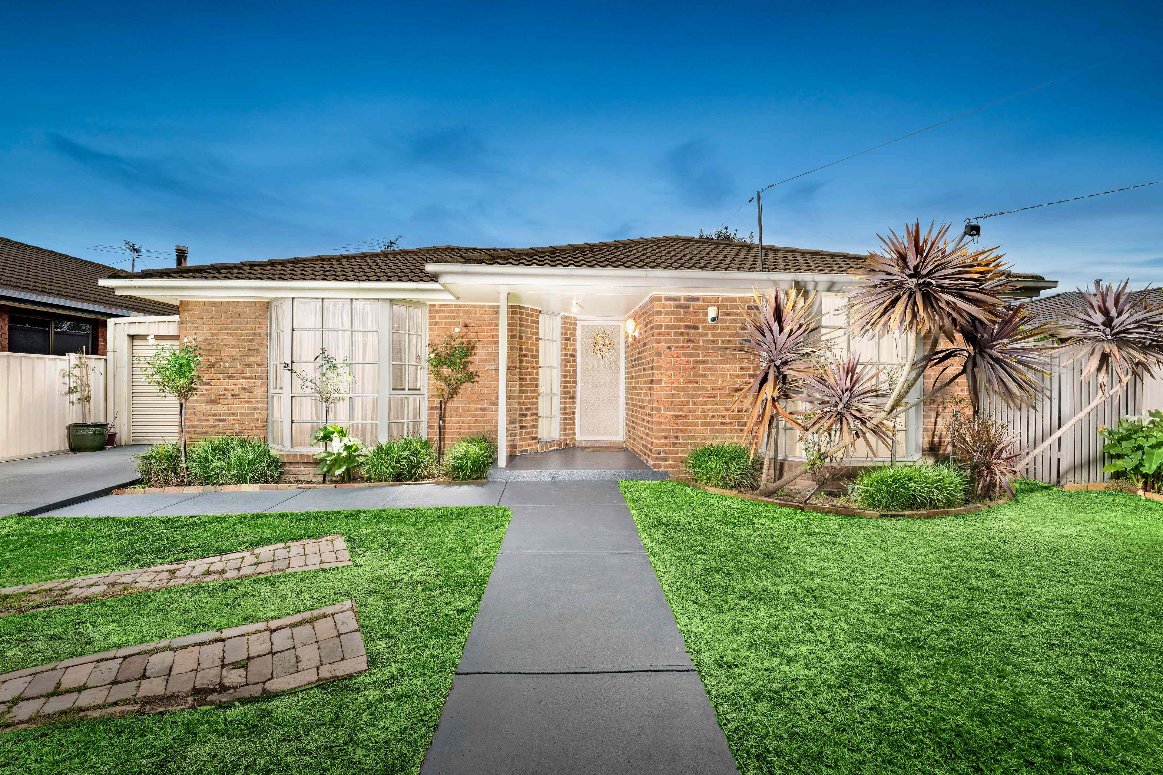 Prop-GPT: House: VIC Epping, VIC 3076 Home For Sale