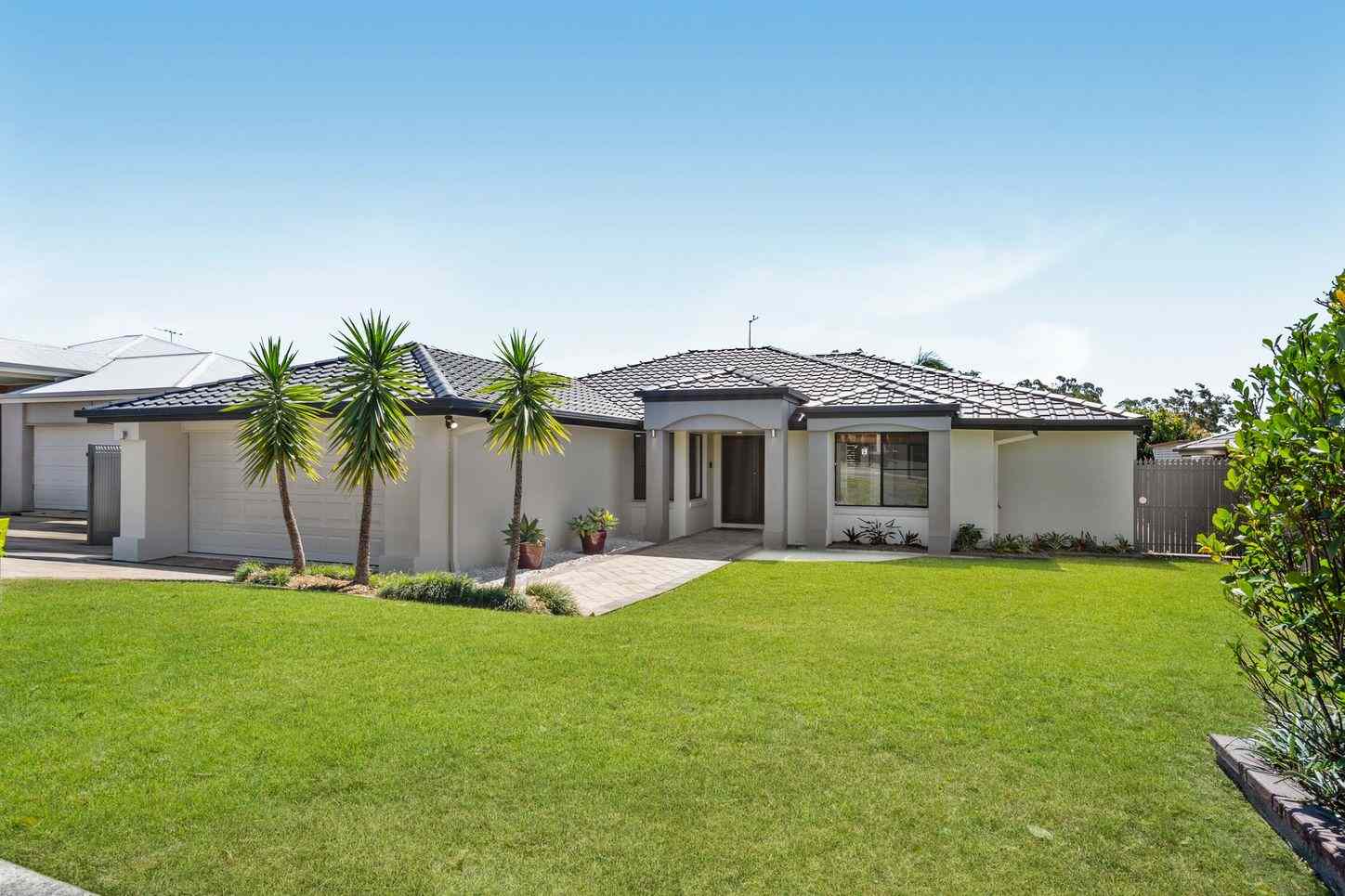 Prop-GPT: House: QLD Upper Kedron, QLD 4055 Queensland 4055