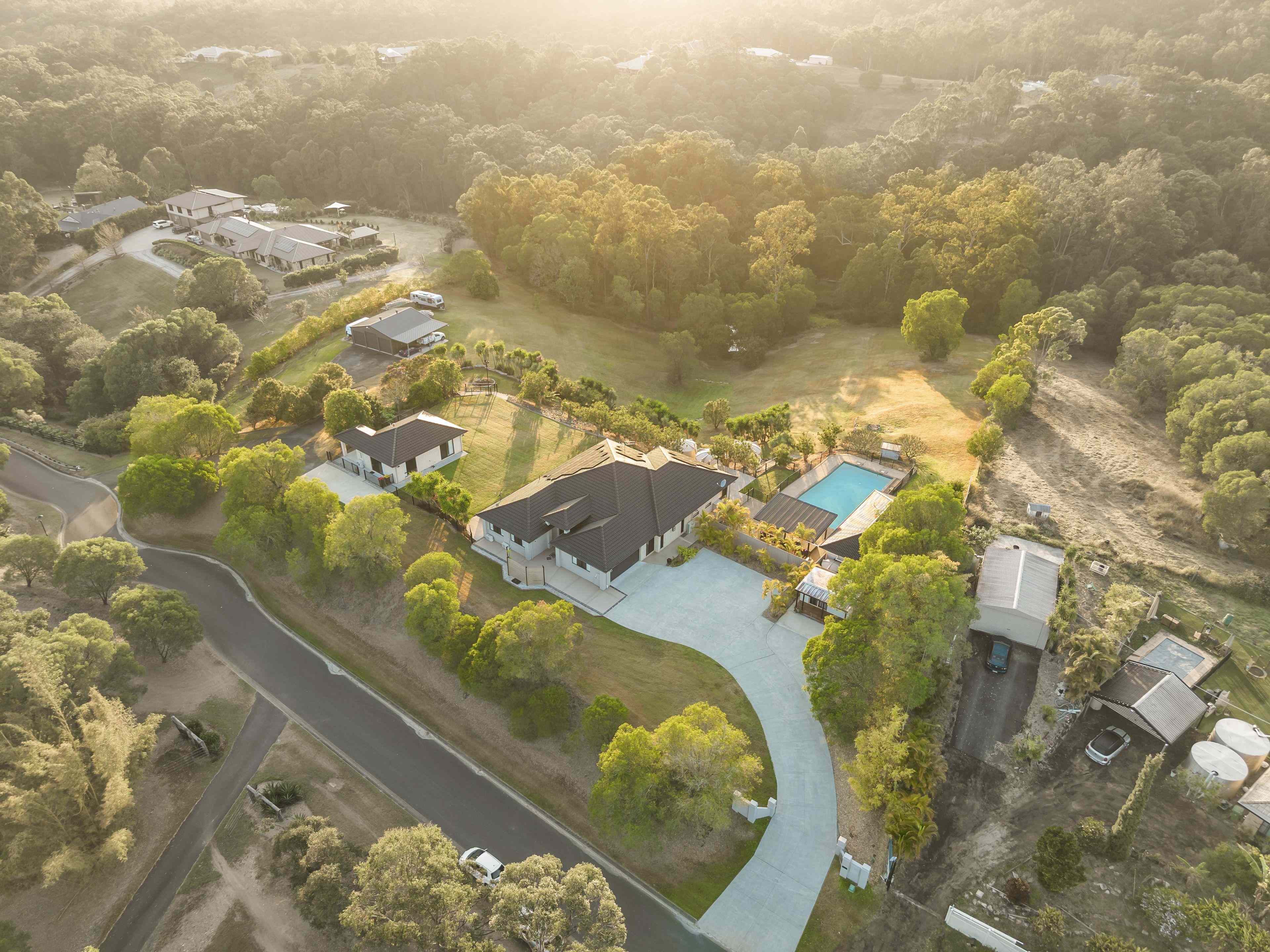 Prop-GPT: Acreage/Semi-Rural: QLD Cashmere, QLD 4500 Home For Sale
