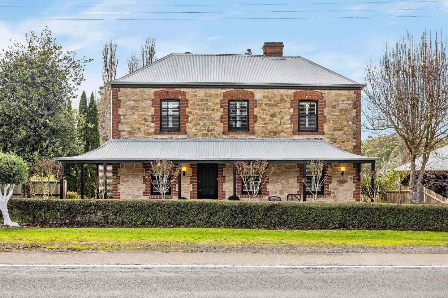 Prop-GPT: House: SA Summertown, SA 5141 South Australia 5141