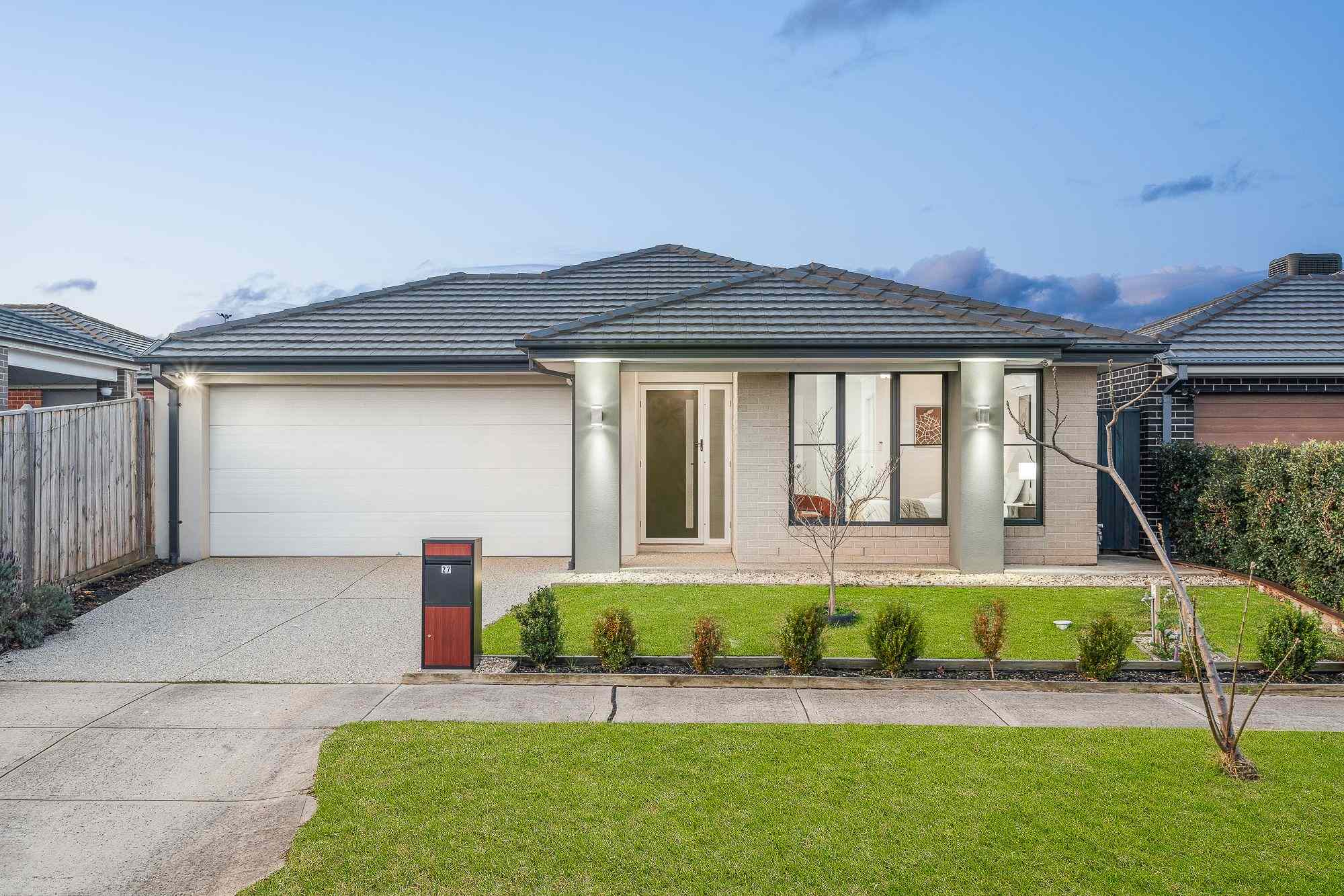 Prop-GPT: House: VIC Clyde, VIC 3978 Home For Sale