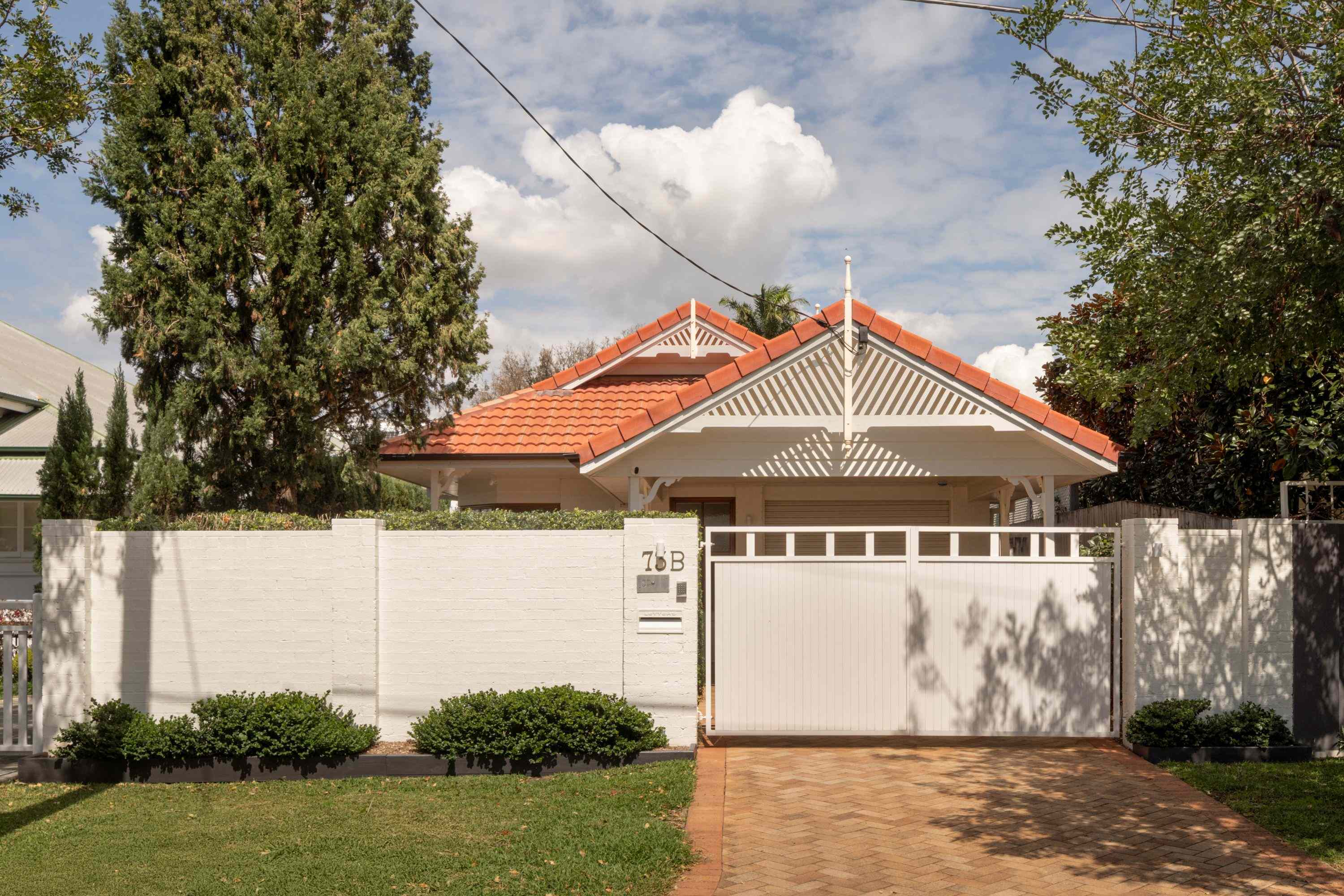 Prop-GPT: House: QLD Ascot, QLD 4007 Home For Sale