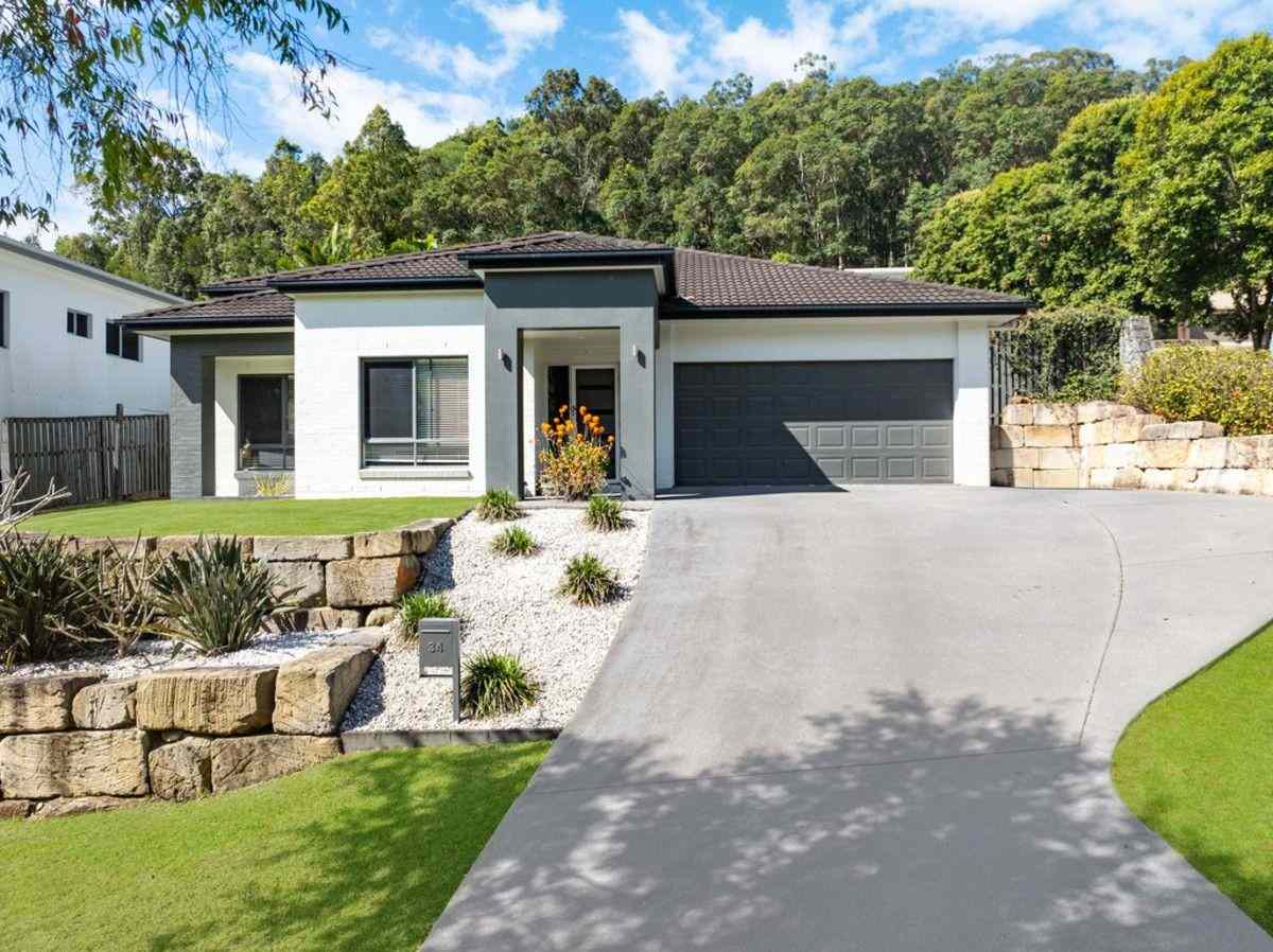Prop-GPT: House: QLD Mudgeeraba, QLD 4213 Queensland 4213