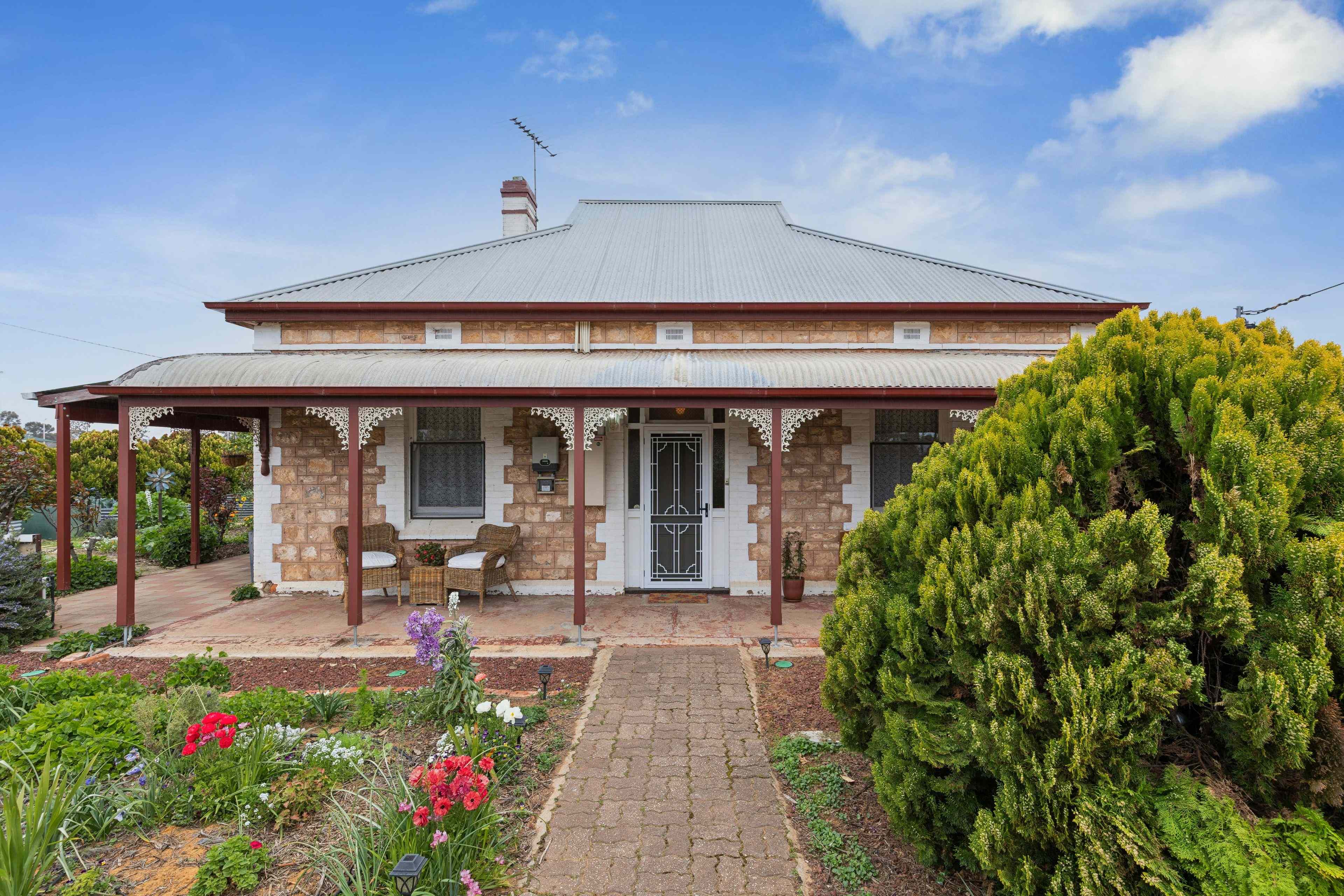 Prop-GPT: House: SA Karoonda, SA 5307 Home For Sale