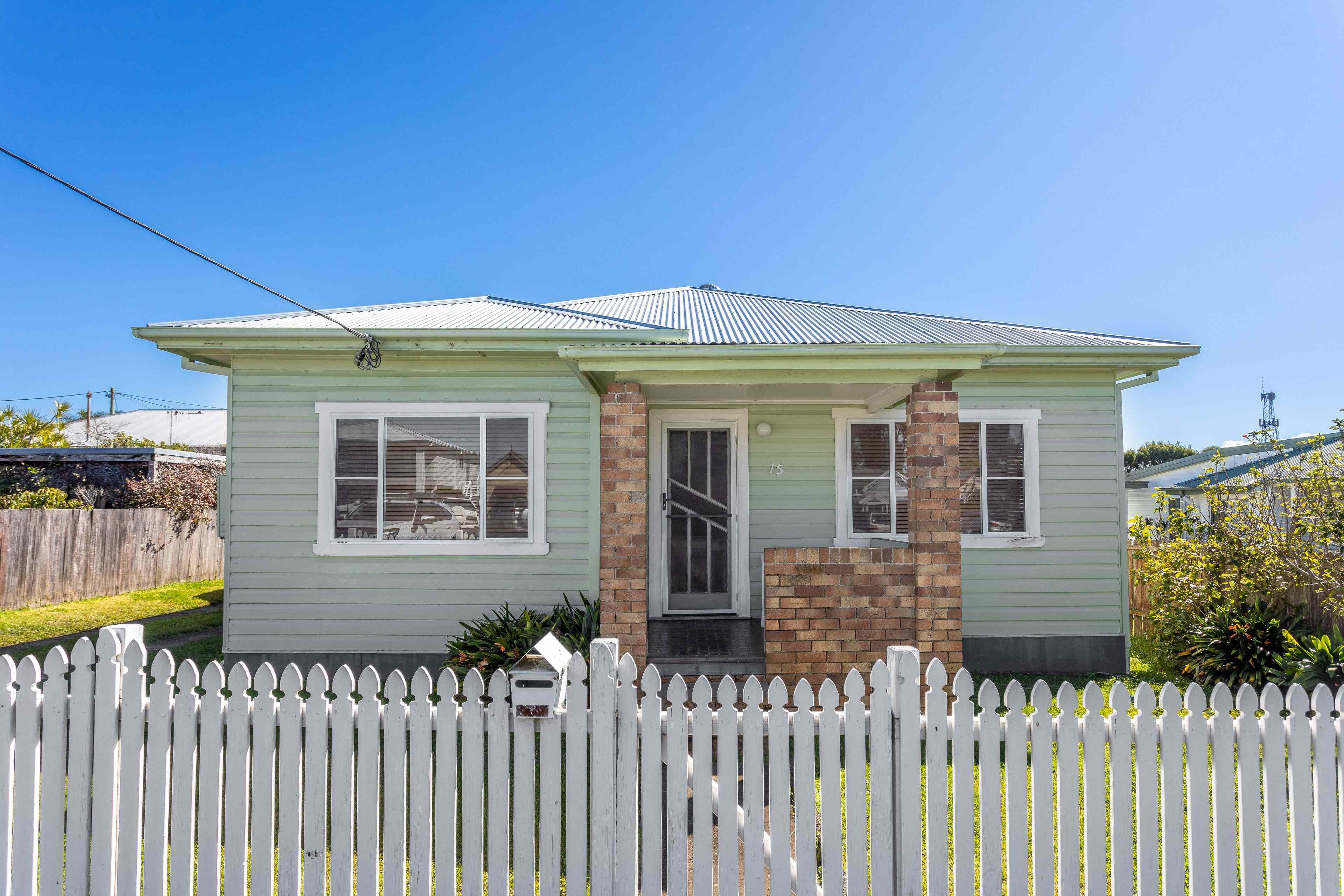 Prop-GPT: House: NSW Taree, NSW 2430 Home For Sale