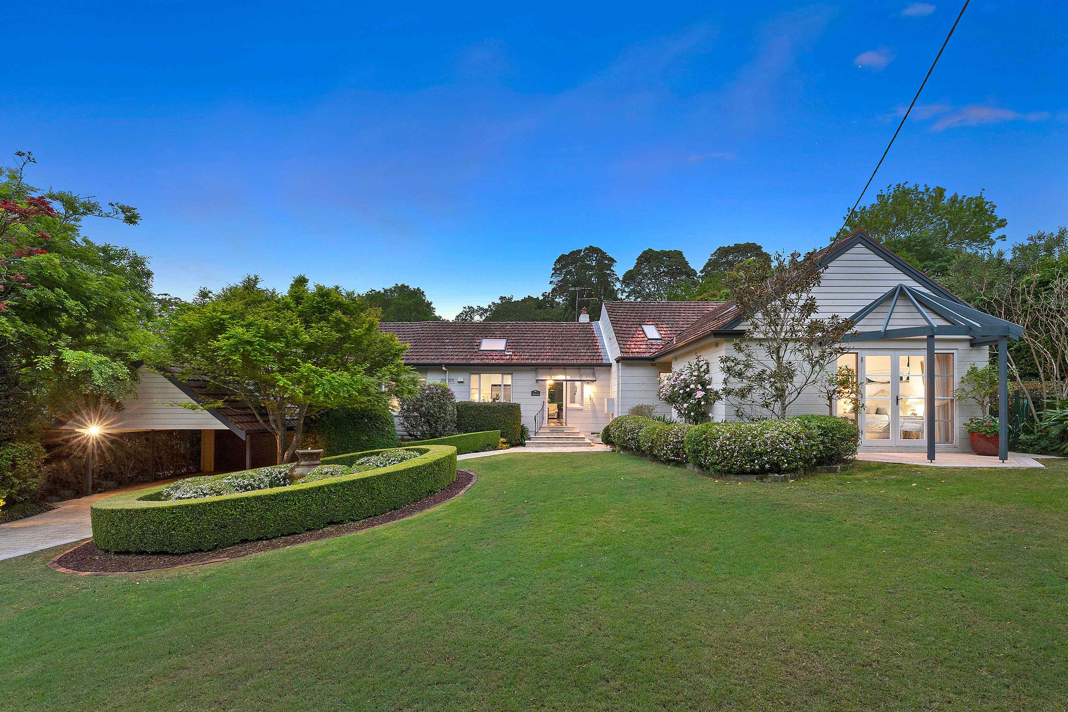 Gracious 'Avilon', stunning north to rear 1,562sqm with potential: NSW North Turramurra, NSW 2074 House | Prop-GPT the AI-Powered Property Portal