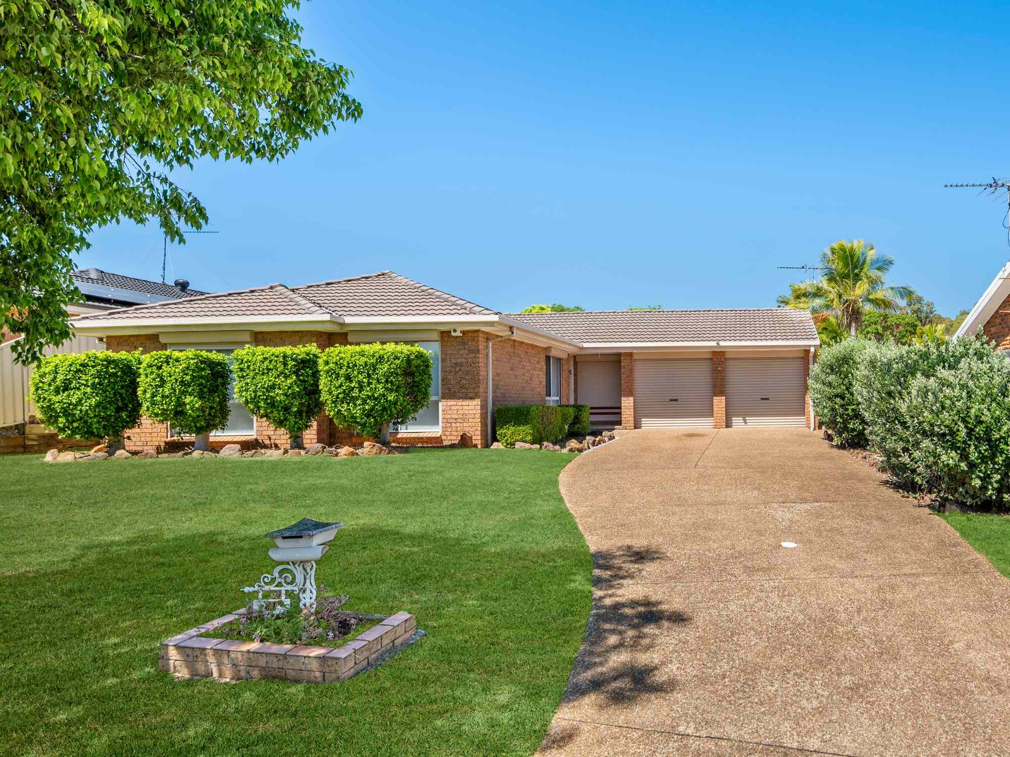 FAMILY LIVING: NSW Narellan Vale, NSW 2567 House | Prop-GPT the AI-Powered Property Portal