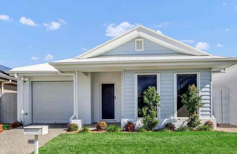 Prop-GPT: House: QLD Newport, QLD 4020 Buy Now Before It Goes To Full Market!