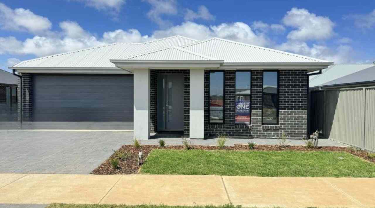 Prop-GPT: House: SA Virginia, SA 5120 4 Leombruno Way, VIRGINIA, SA 5120 - House for Sale - harcourts.net