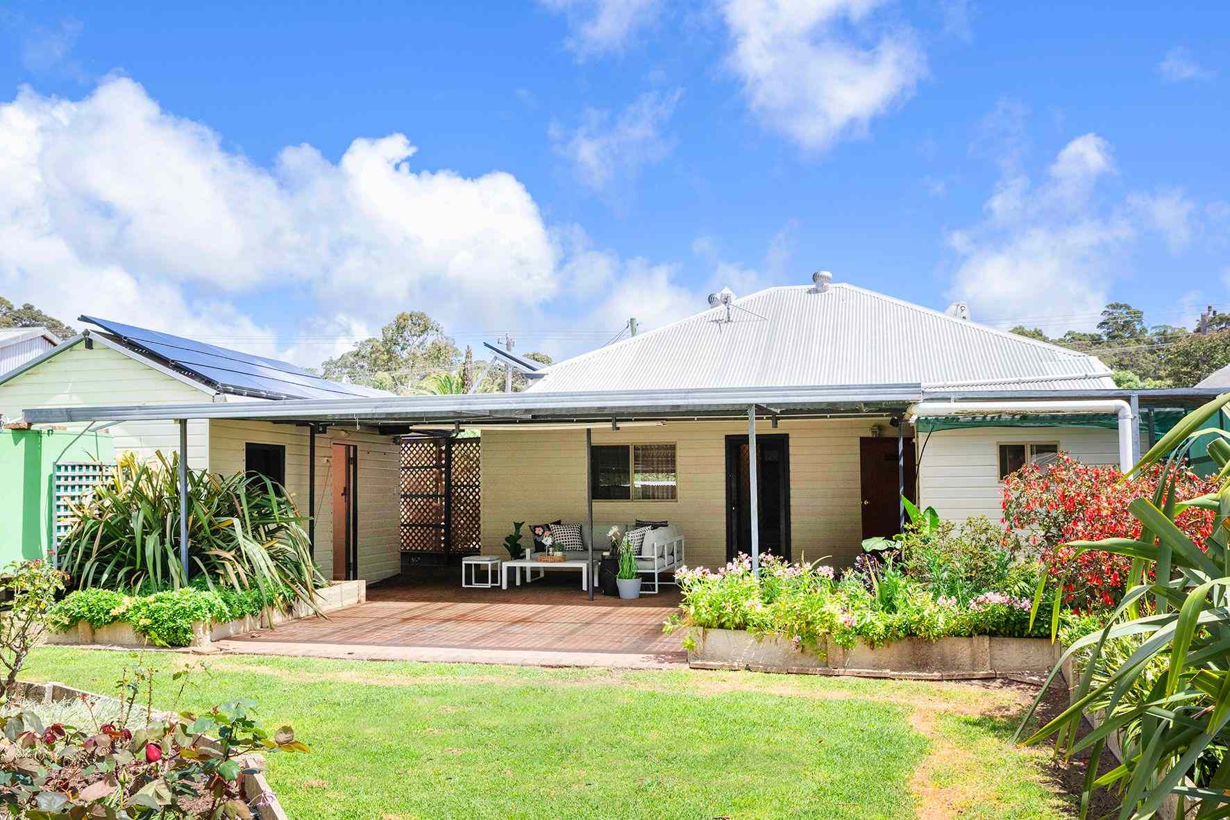 Prop-GPT: House: WA Witchcliffe, WA 6286 Buy Now For The Future