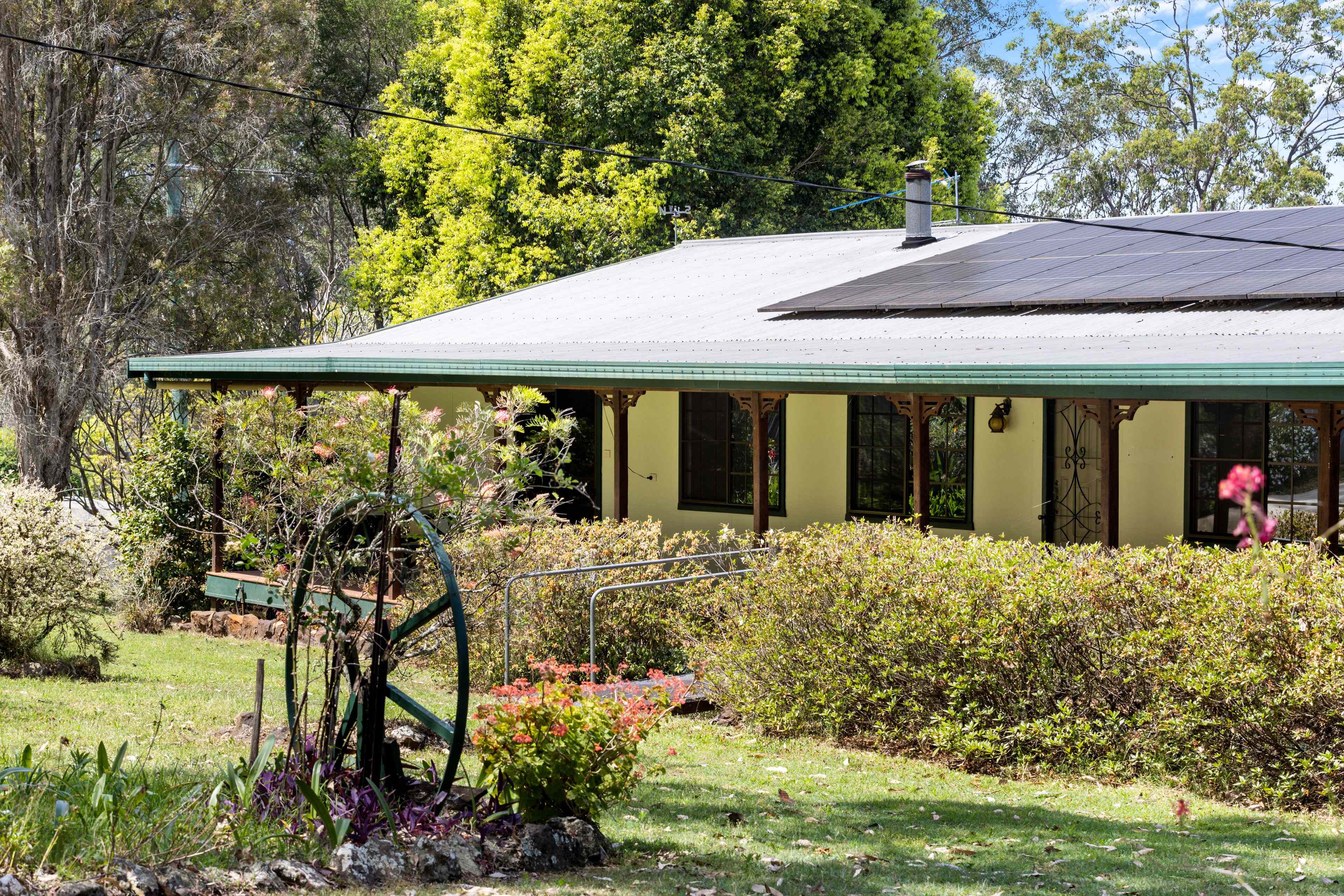 Prop-GPT: House: NSW Dobies Bight, NSW 2470 Cottage in the country