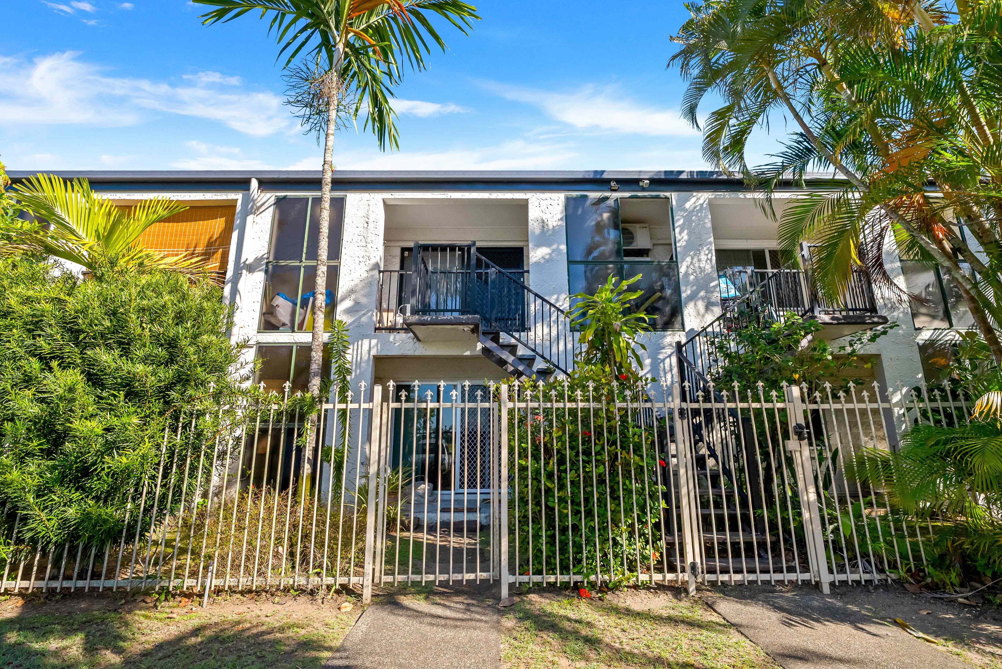 Prop-GPT: Unit: QLD Cairns North, QLD 4870 Affordable Inner-City Unit with Strong Rental Return