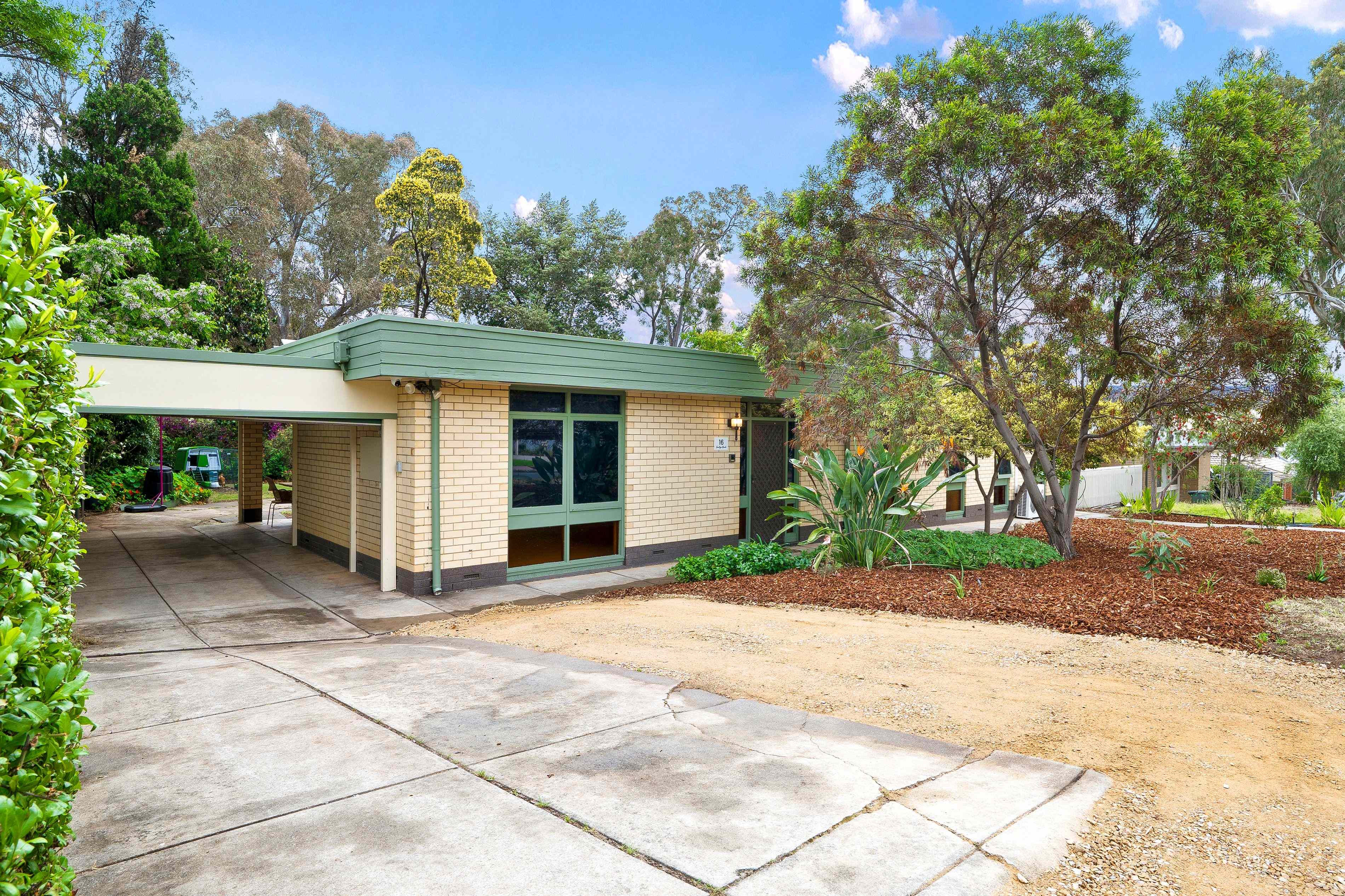 Retro Charm with Modern Comfort in Leafy Vista: SA Vista, SA 5091 House | Prop-GPT the AI-Powered Property Portal