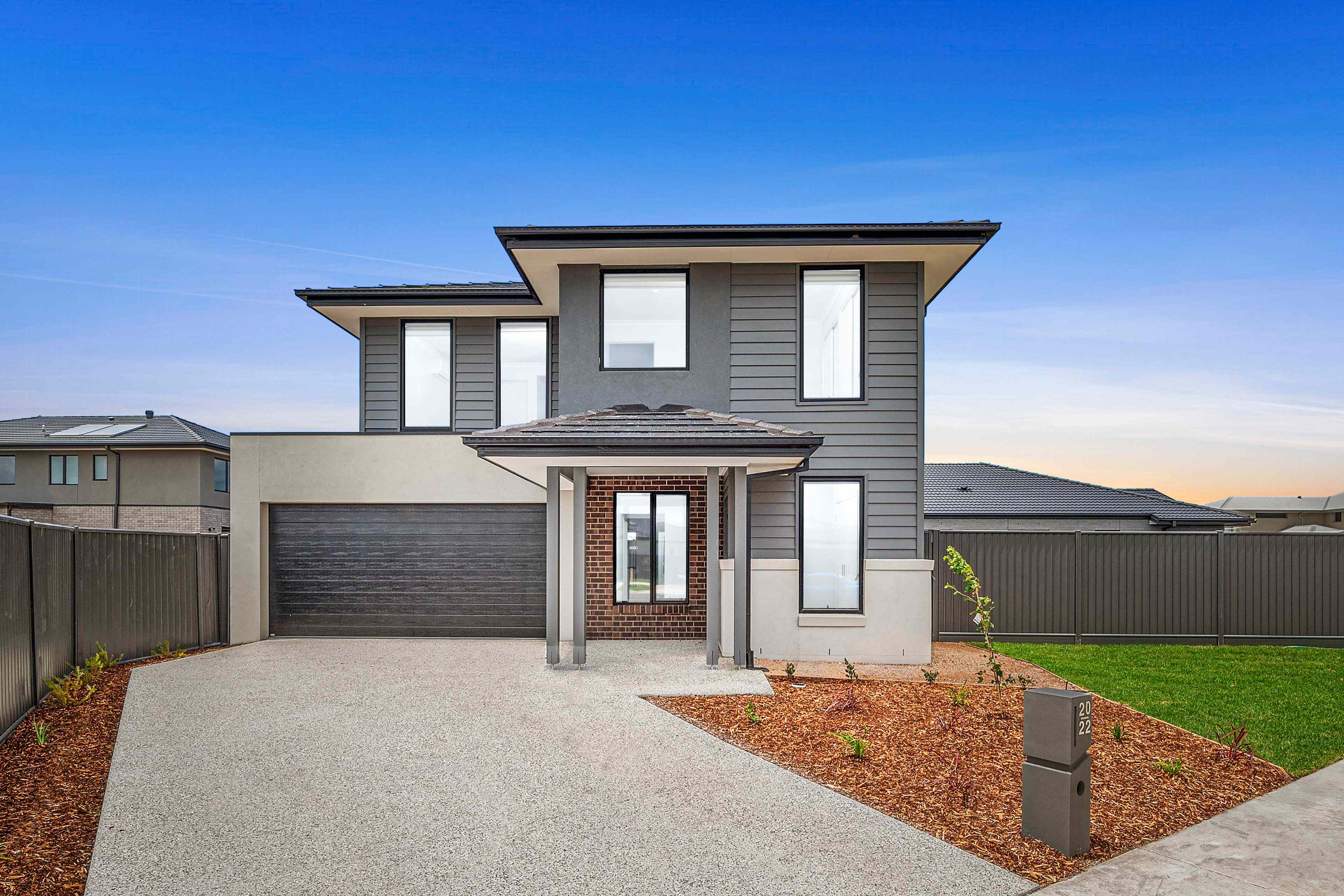 Prop-GPT: House: VIC Lara, VIC 3212 Stylish Family Living or Smart Investment in Lara Lakes