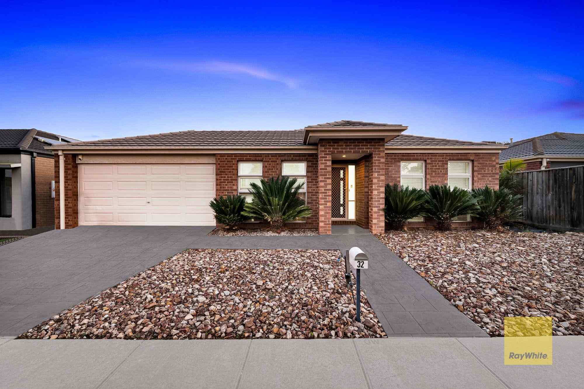 Prop-GPT: House: VIC Truganina, VIC 3029 