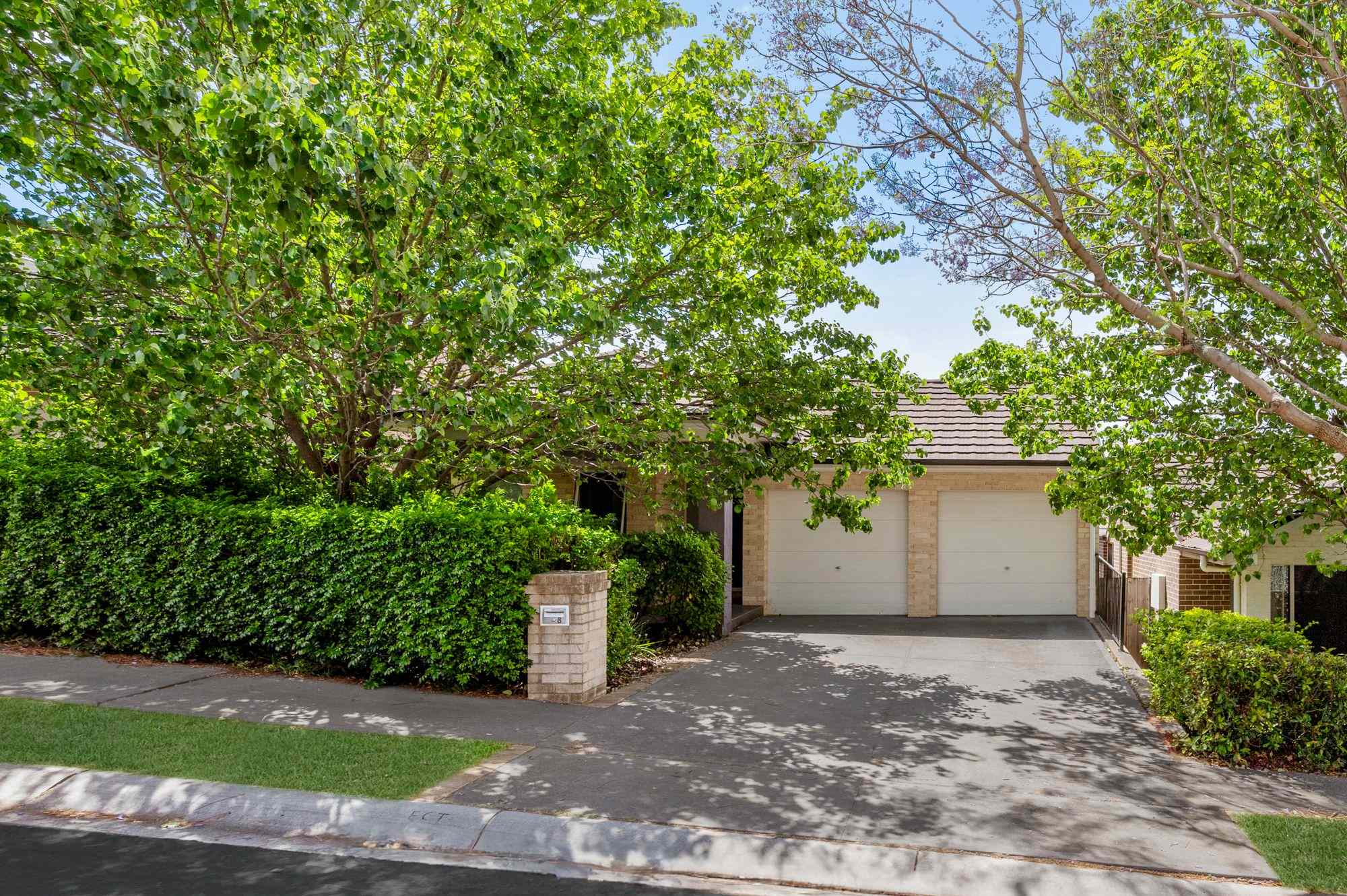 Prop-GPT: House: NSW Campbelltown, NSW 2560 The Perfect First Home or Investment in Park Central