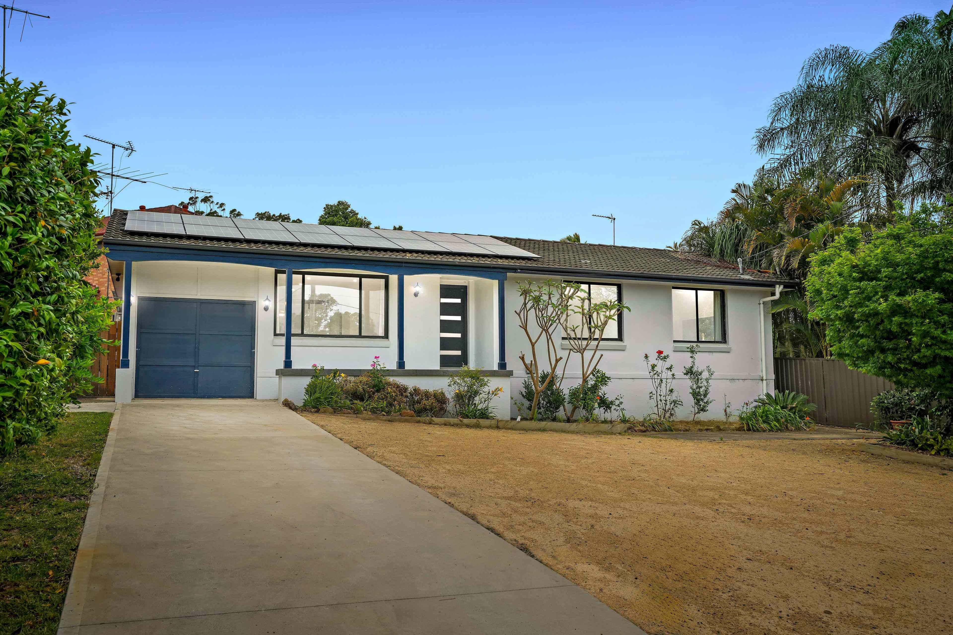 Prop-GPT: House: NSW Baulkham Hills, NSW 2153 Renovated Living on The High Side!