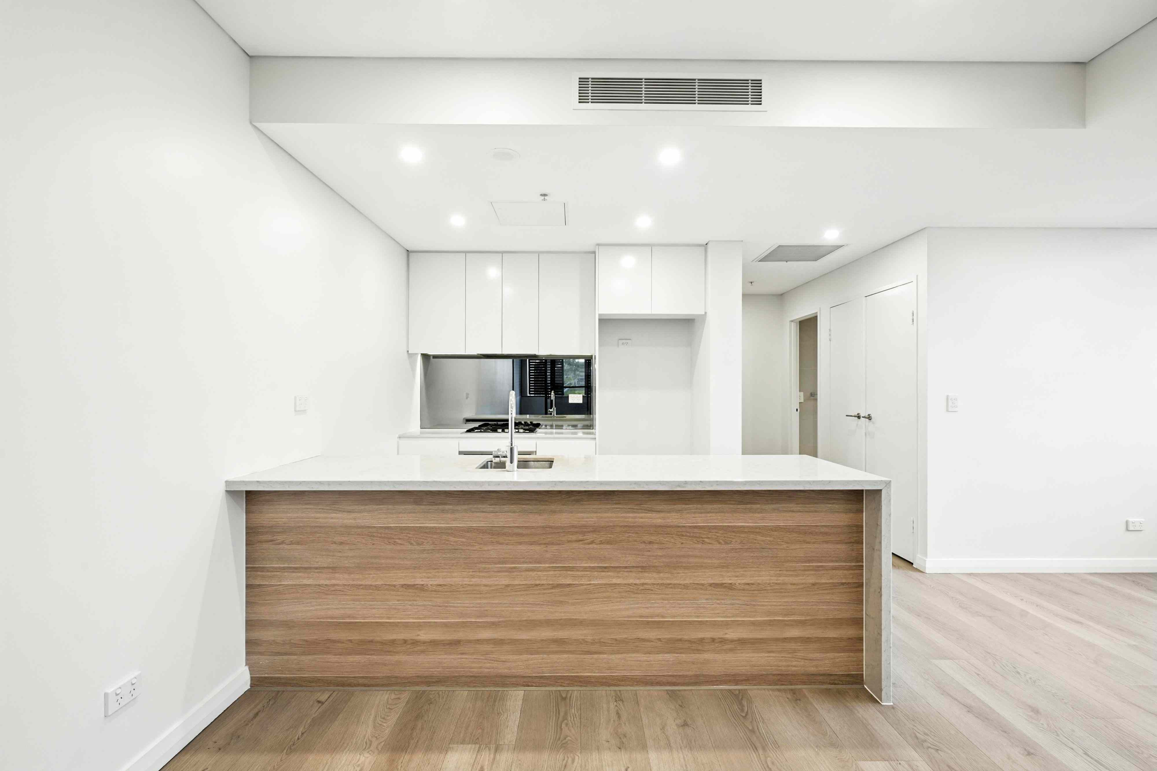 Prop-GPT: Unit: NSW Ryde, NSW 2112 Live or Invest with Confidence & Style