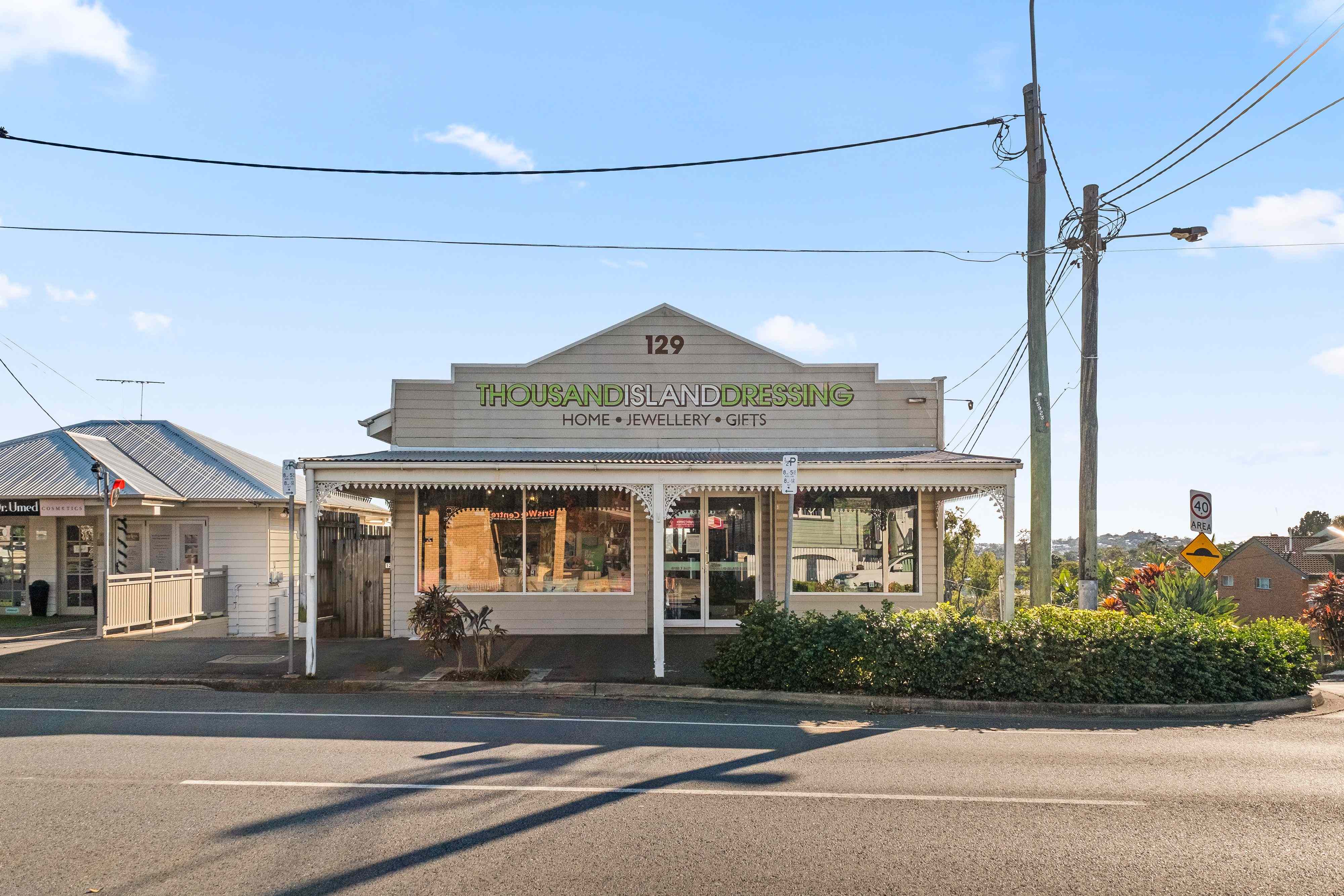 Prop-GPT: House: QLD Paddington, QLD 4064 Latrobe Icon in Prime Corner Allotment Position