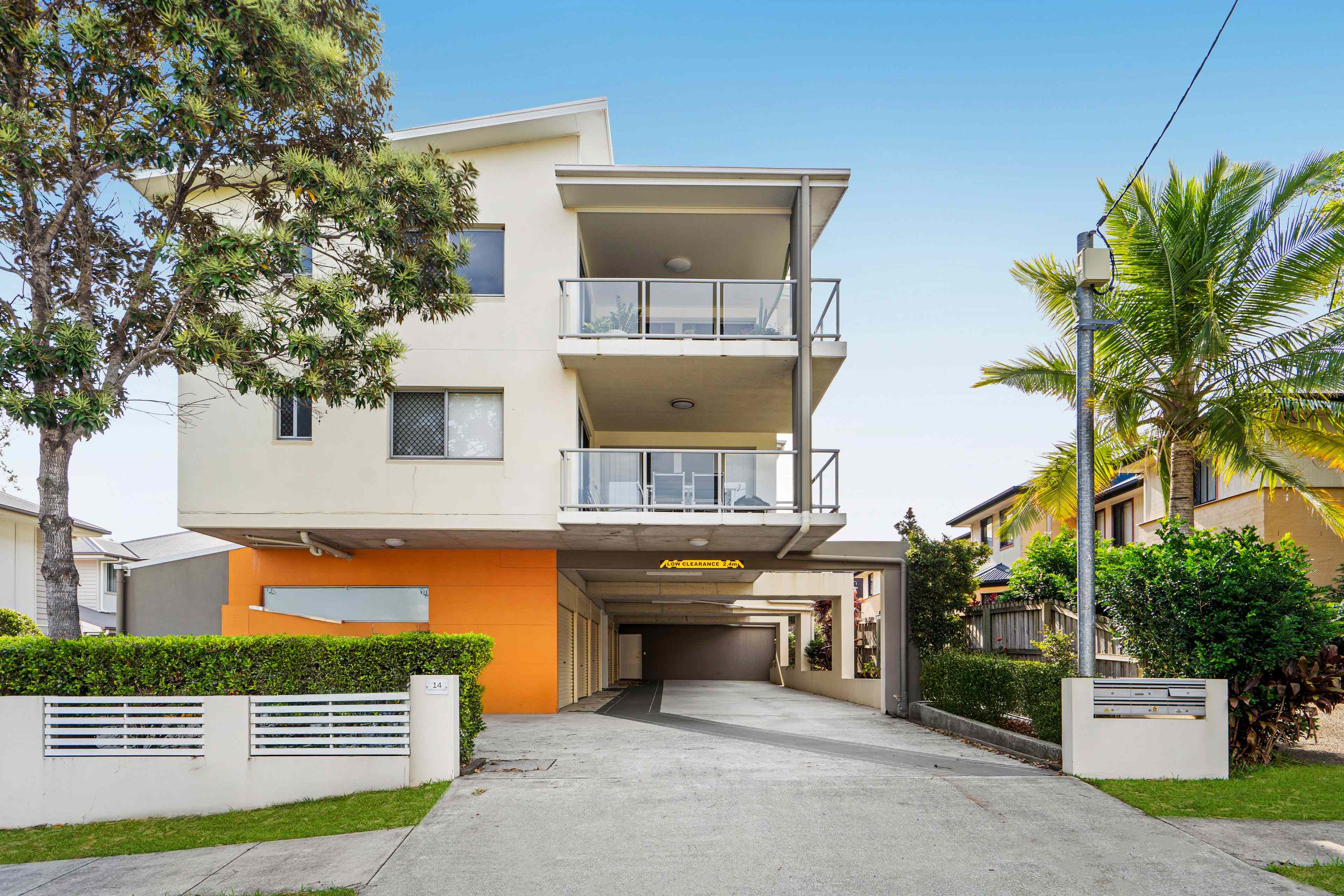 Prop-GPT: Apartment: QLD Chermside, QLD 4032 Modern Convenience Meets Effortless Living in the Heart of Chermside