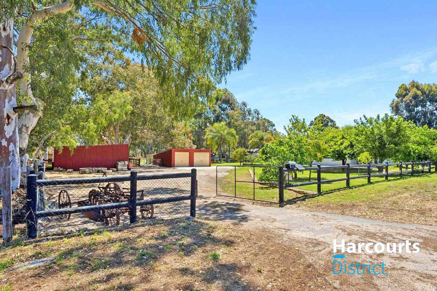 Prop-GPT: House: WA Henley Brook, WA 6055 111 Robert Street, HENLEY BROOK, WA 6055 - House for Sale - harcourts.net