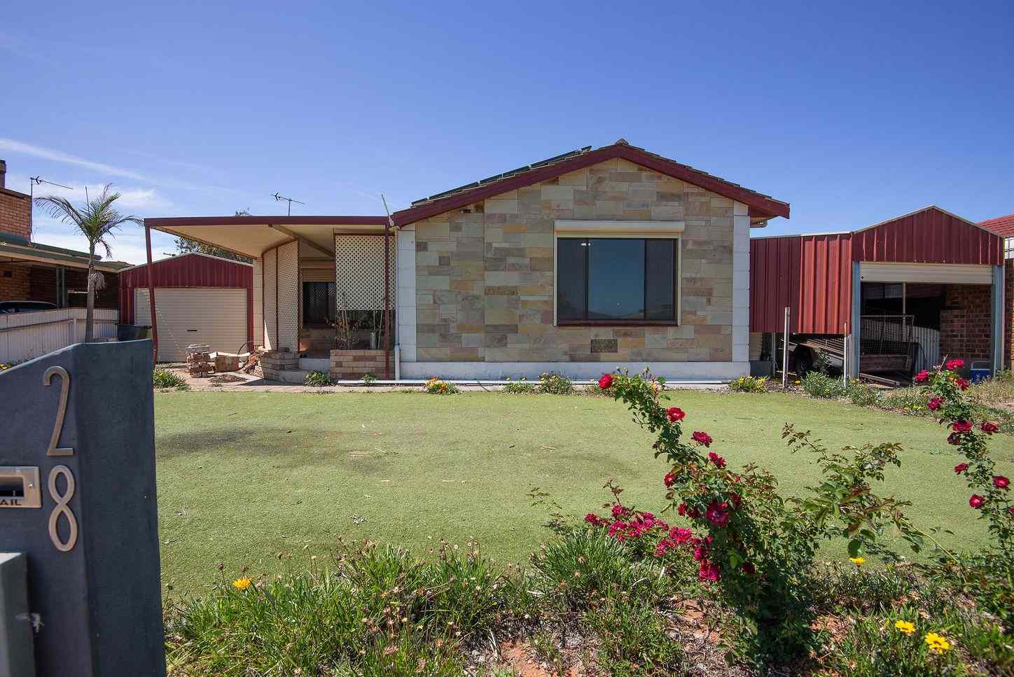 Prop-GPT: House: SA Whyalla Playford, SA 5600 28 Wilkinson Street, WHYALLA PLAYFORD, SA 5600 - House for Sale - harcourts.net